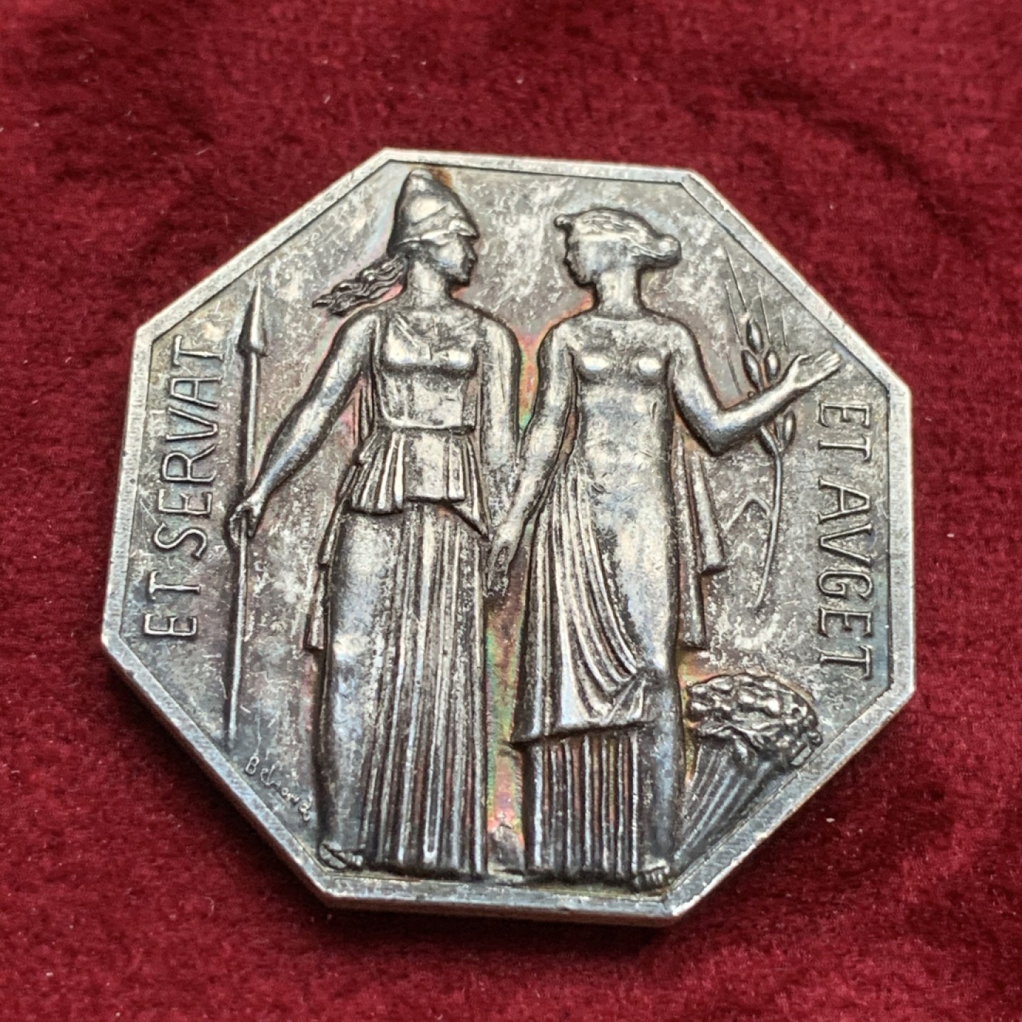 《竞宝斋》第73场-本周日，周一2场连拍（全场不限金额包邮） 法国 八角银质代币  21.51克