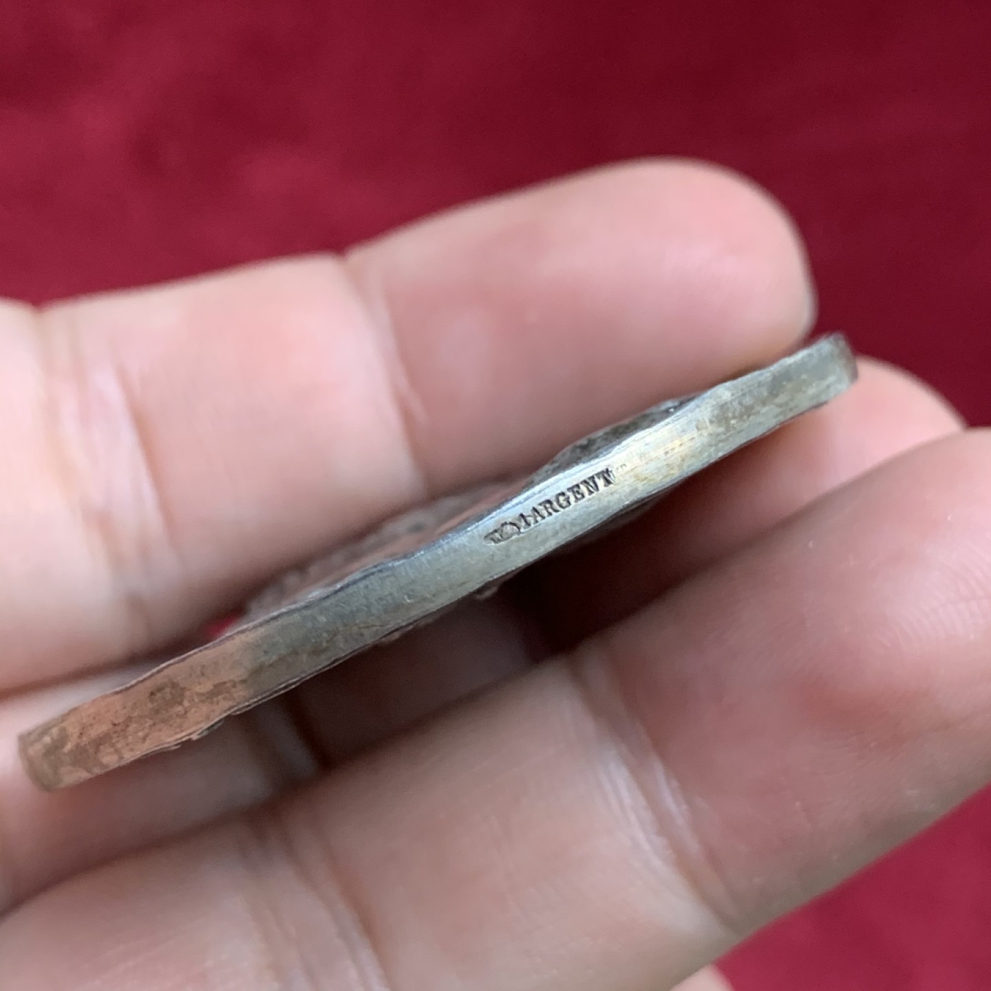 《竞宝斋》第73场-本周日，周一2场连拍（全场不限金额包邮） 法国1953年 国家教育奖章 银质 44.9克 