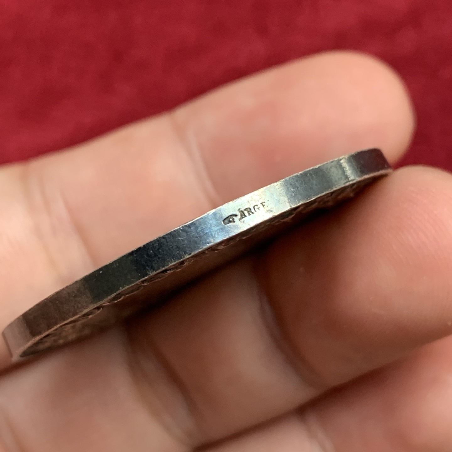 《竞宝斋》第73场-本周日，周一2场连拍（全场不限金额包邮） 法国1855年结婚高浮雕大银章 31.4克 很漂亮的包浆