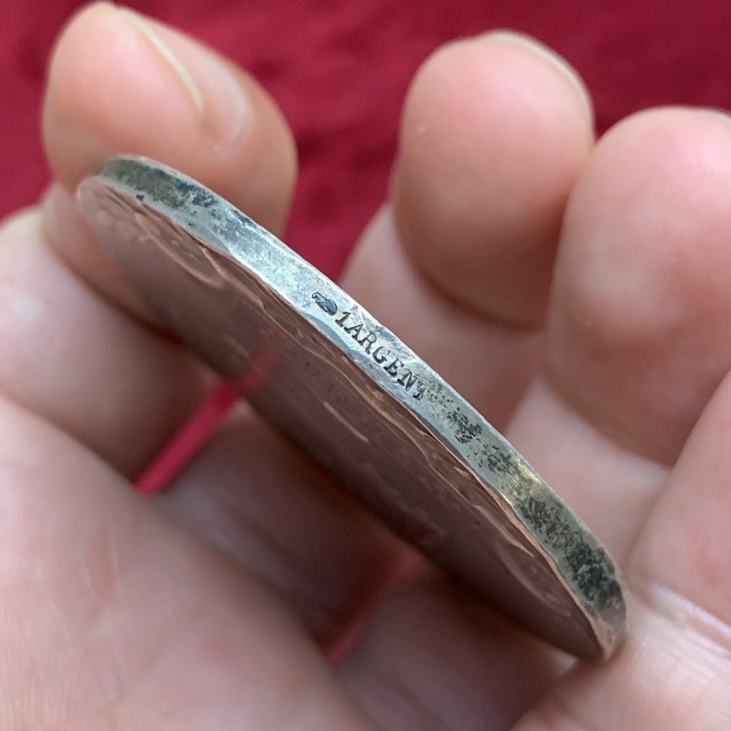 《竞宝斋》第73场-本周日，周一2场连拍（全场不限金额包邮） 法国1918年一战母子告别高浮雕大银章 61.3克