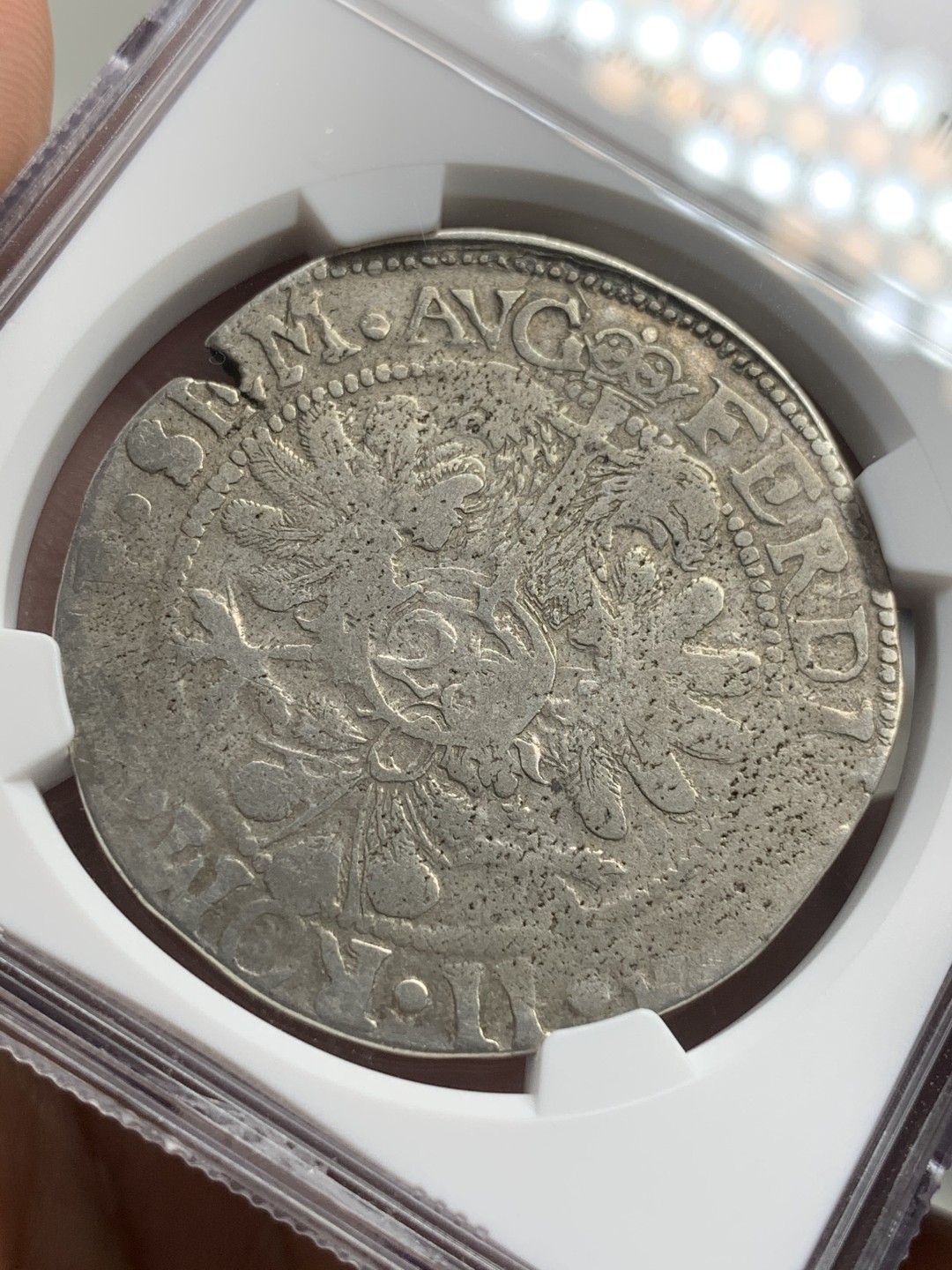 《竞宝斋》第73场-本周日，周一2场连拍（全场不限金额包邮） NGC 德国 埃姆登自由市 1637-53年 28斯迪佛银币（等于2/3泰勒）