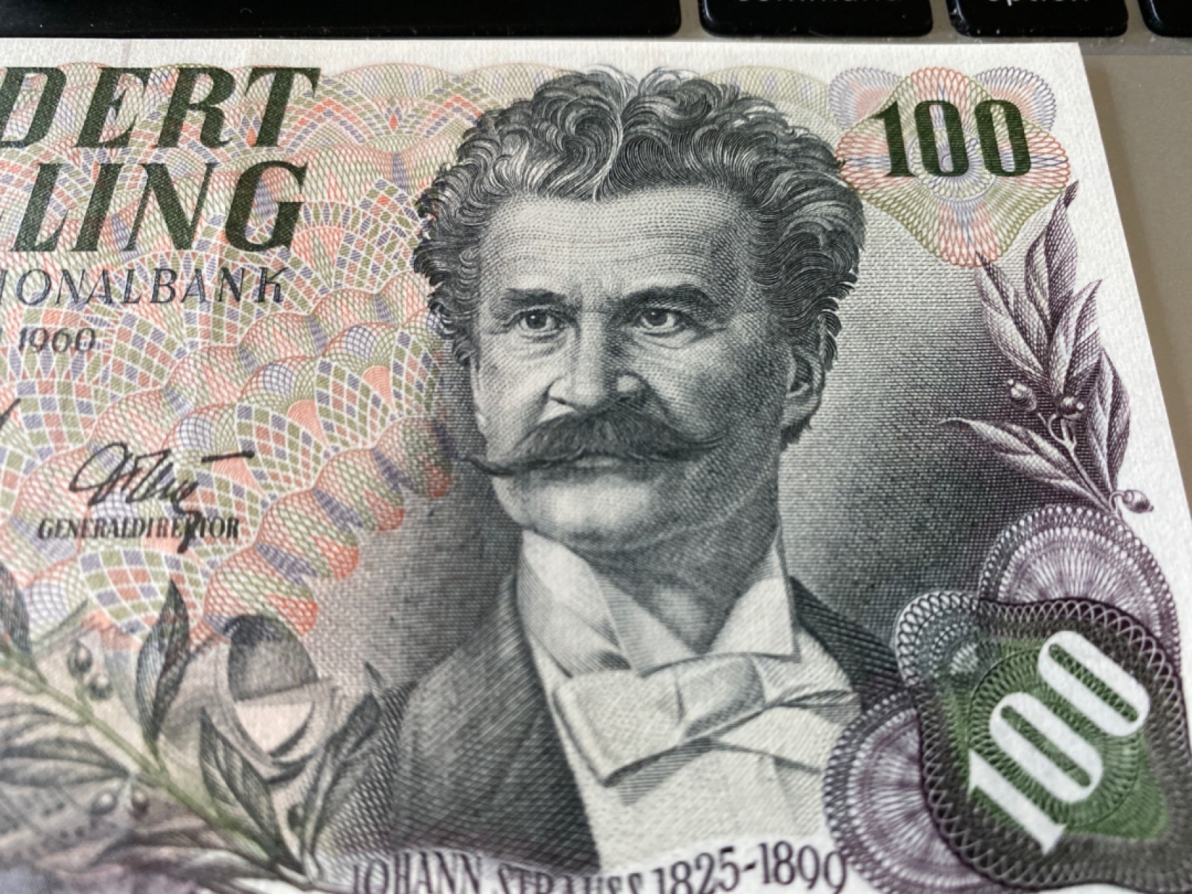 收藏联盟Quantum Auction 第175期拍卖 1960年奥地利100先令 施特劳斯和美泉宫 品相AU