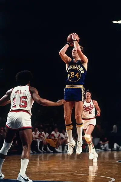 零元拍：NBA75大巨星 勇士名宿 里克 巴里亲笔签名球衣 已做精美装裱 JSA公司亲笔签名鉴定认证标+证书