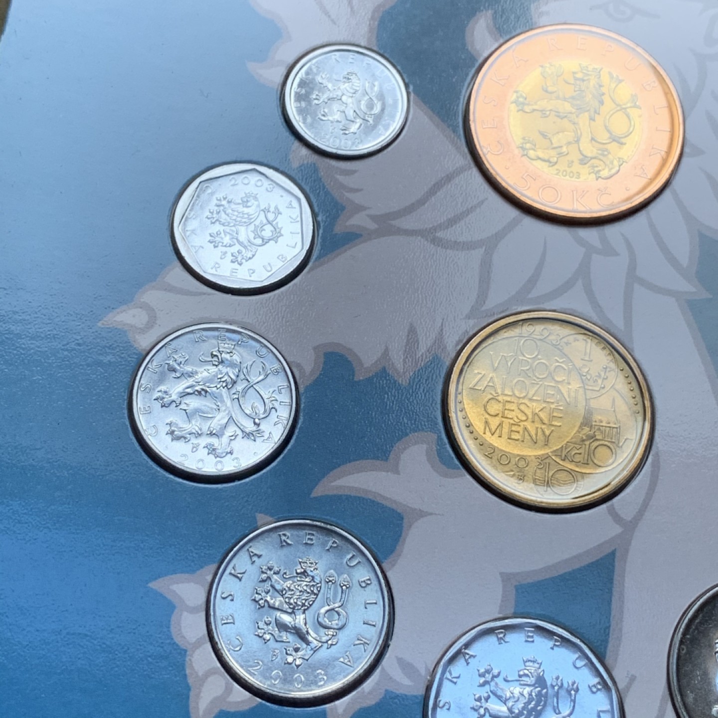 《竞宝斋》第74场-套币裸币专场 本周日，周一，周四.3场连拍（全场不限金额包邮） 卡装 捷克斯洛伐克 2003年 十枚套 封装套币