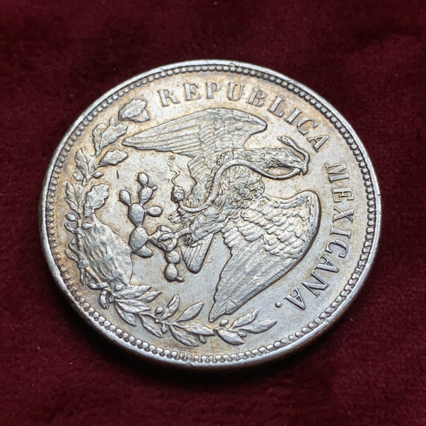 《竞宝斋》第74场-套币裸币专场 本周日，周一，周四.3场连拍（全场不限金额包邮） 墨西哥1901年Cn厂 直边鹰洋 较少见的厂名 全羽好品 淡彩包浆非常难得