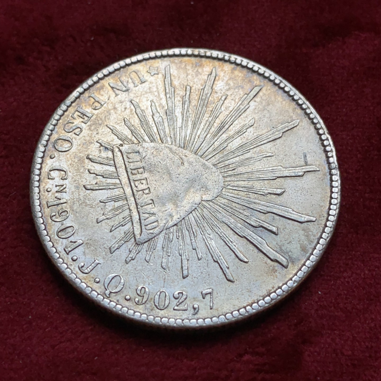 《竞宝斋》第74场-套币裸币专场 本周日，周一，周四.3场连拍（全场不限金额包邮） 墨西哥1901年Cn厂 直边鹰洋 较少见的厂名 全羽好品 淡彩包浆非常难得