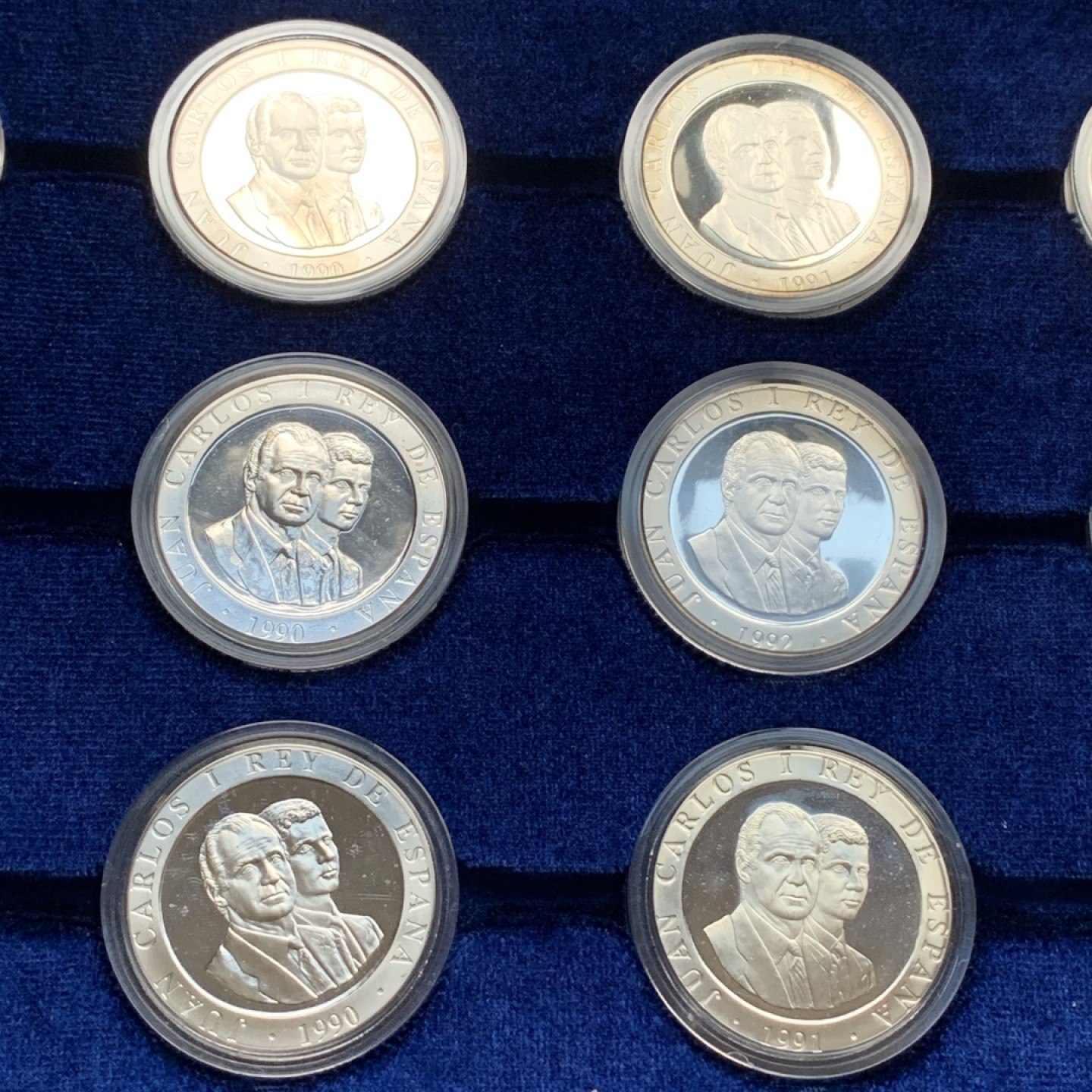 《竞宝斋》第74场-套币裸币专场 本周日，周一，周四.3场连拍（全场不限金额包邮） 少见大盒装 西班牙 1992年巴塞罗那奥运 2000比塞塔 16枚一套精制大银币 单枚27克