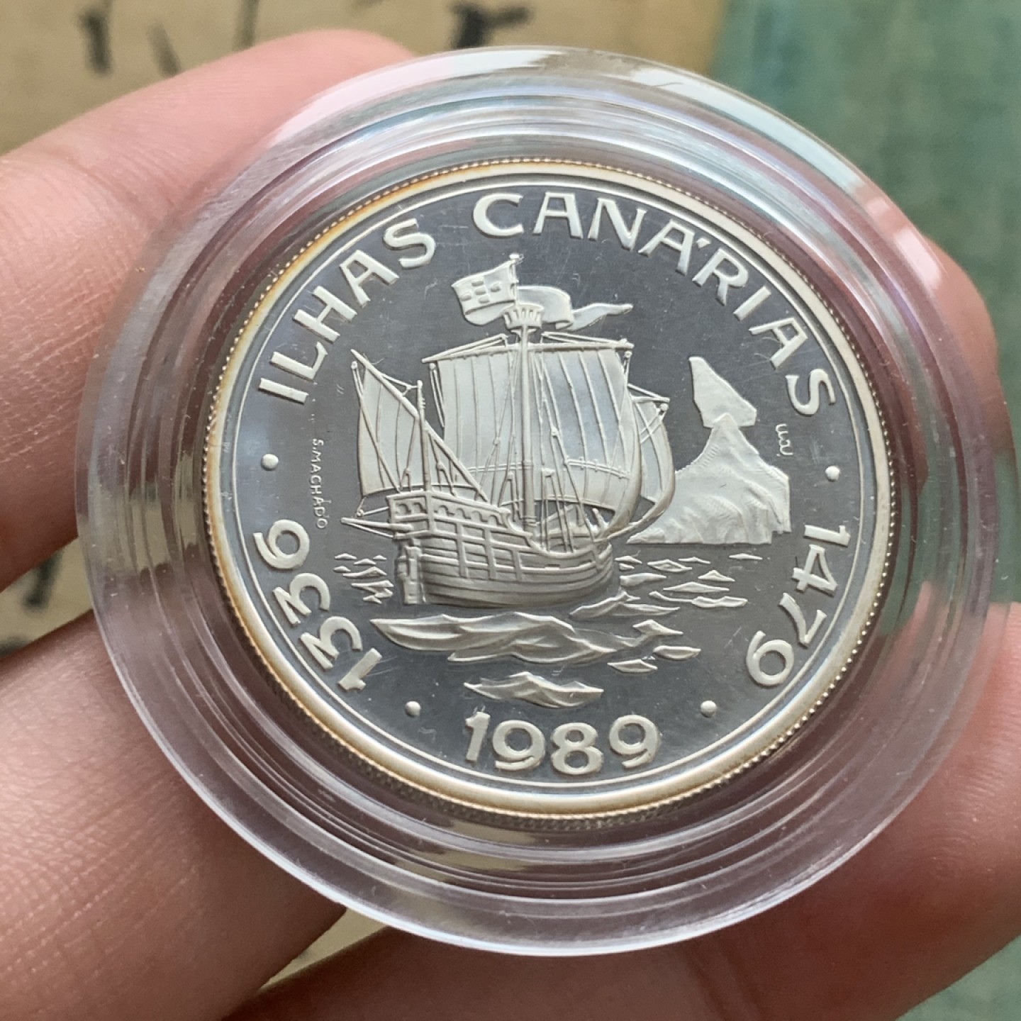 《竞宝斋》第74场-套币裸币专场 本周日，周一，周四.3场连拍（全场不限金额包邮） 原盒证书葡萄牙1990年帆船系列100埃斯库多 精制大银币 一流状态