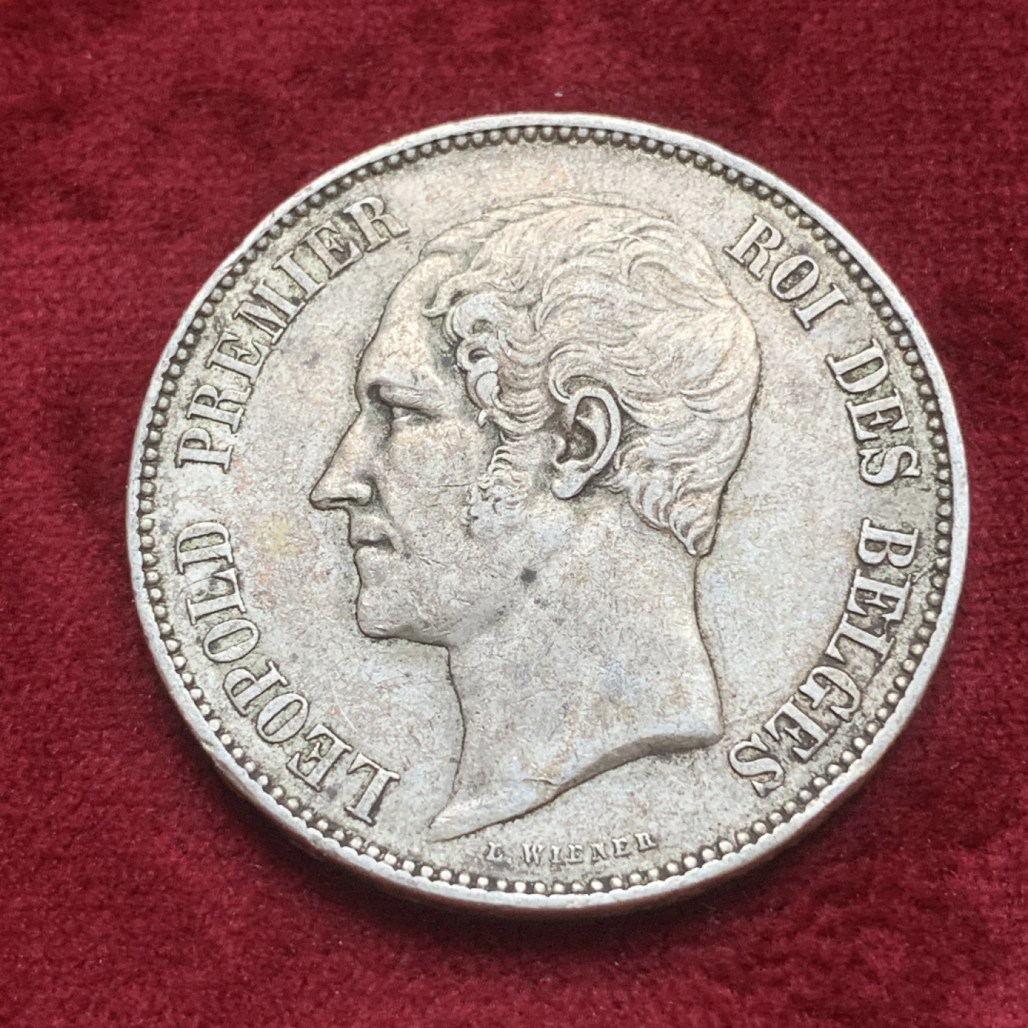 《竞宝斋》第74场-套币裸币专场 本周日，周一，周四.3场连拍（全场不限金额包邮） 比利时1849年利奥波德一世5法郎大银币 原味好品