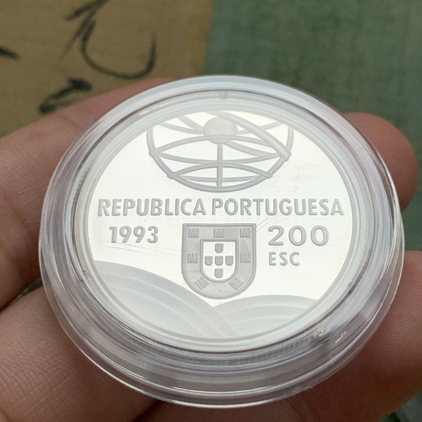 《竞宝斋》第74场-套币裸币专场 本周日，周一，周四.3场连拍（全场不限金额包邮） 原盒证书 葡萄牙1993年葡日友好450周年纪念 200埃斯库多 精制大银币 单枚26.5克