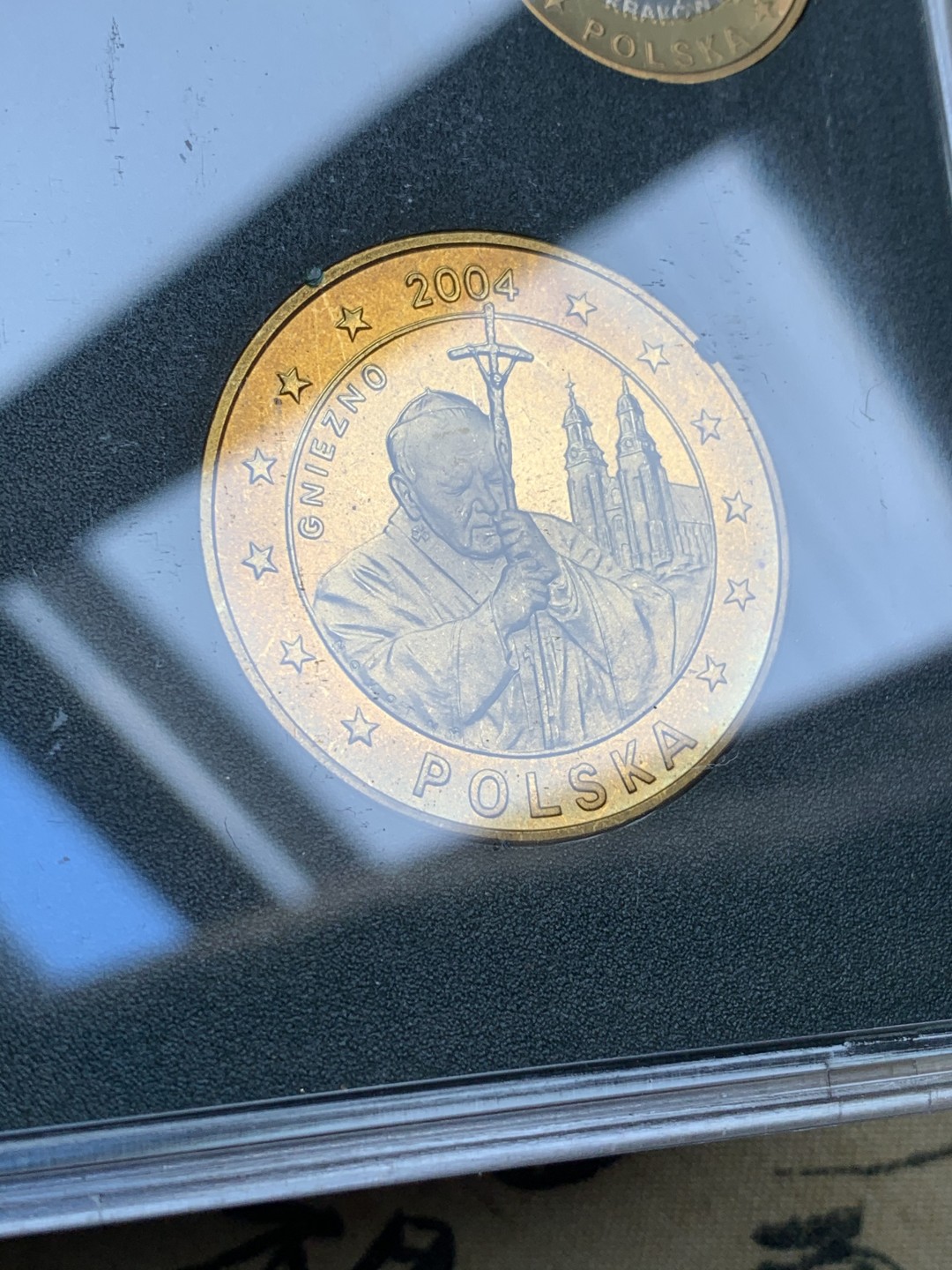 《竞宝斋》第74场-套币裸币专场 本周日，周一，周四.3场连拍（全场不限金额包邮） 卡装 波兰2004年 九枚套1分到5欧元 ESSAI厂试铸欧元套币