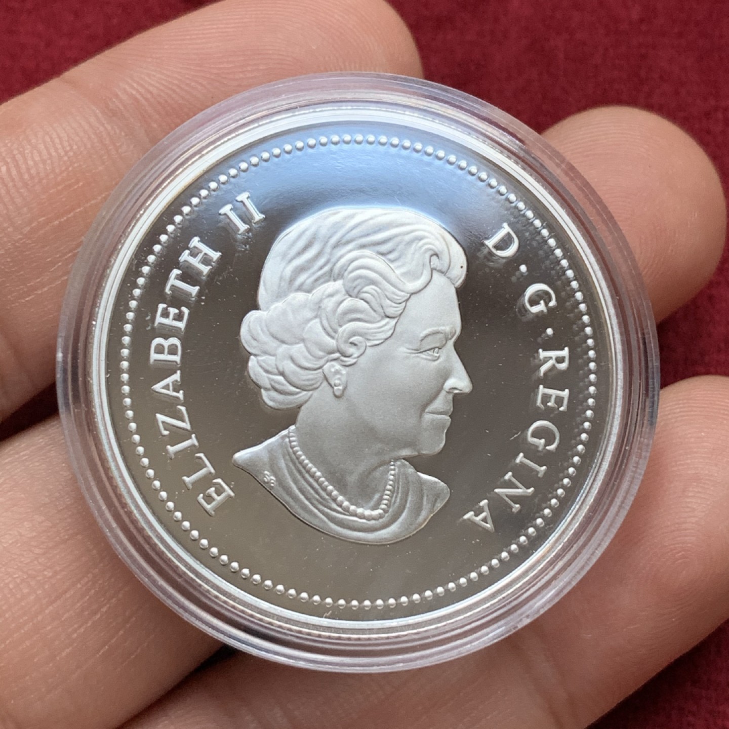 《竞宝斋》第74场-套币裸币专场 本周日，周一，周四.3场连拍（全场不限金额包邮） 加拿大 2003年 一元 女王 登基 高银精制 纪念币  25.17克 9999银