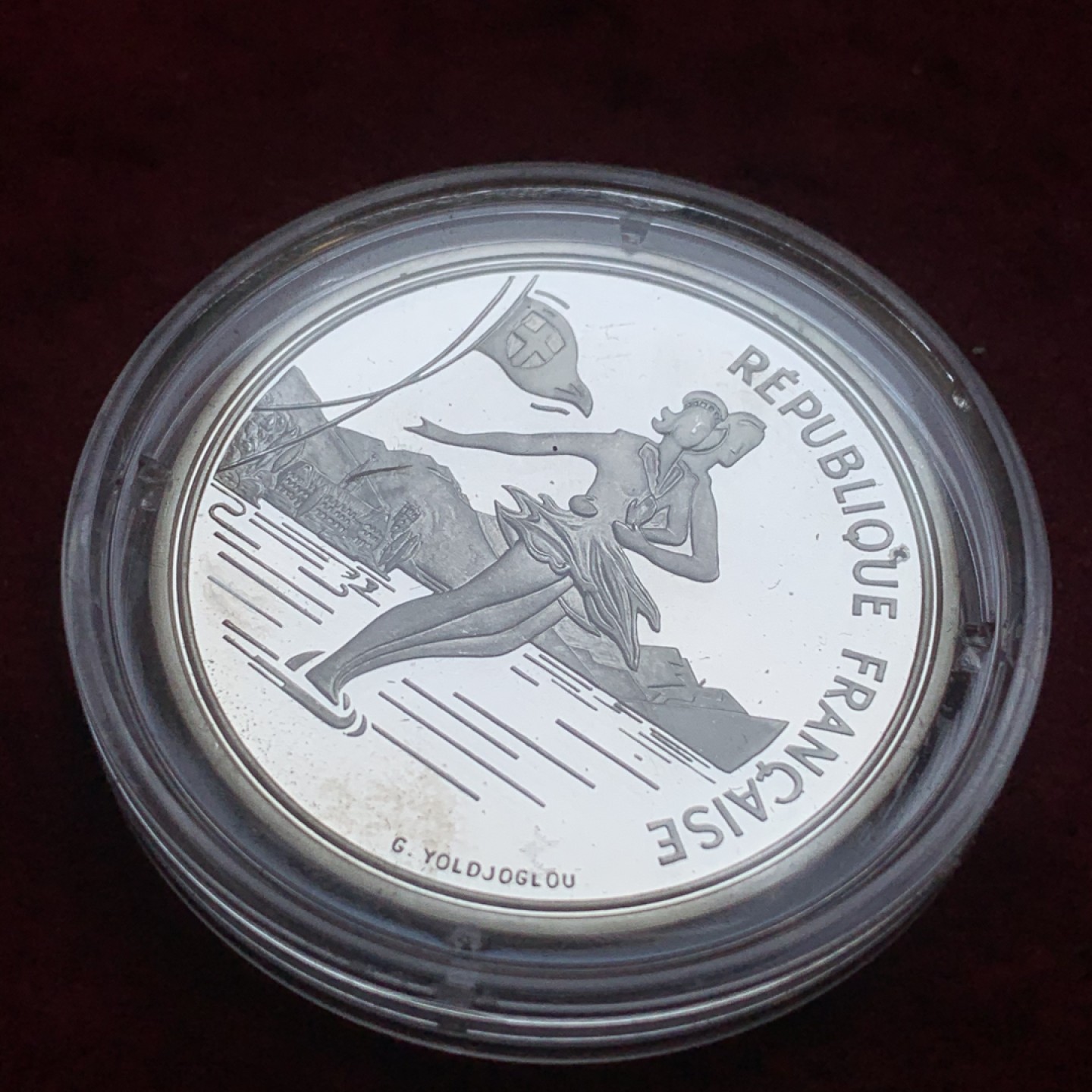 《竞宝斋》第74场-套币裸币专场 本周日，周一，周四.3场连拍（全场不限金额包邮） 法国1990年 双人滑冰 100法郎 精制大银币 22.2克