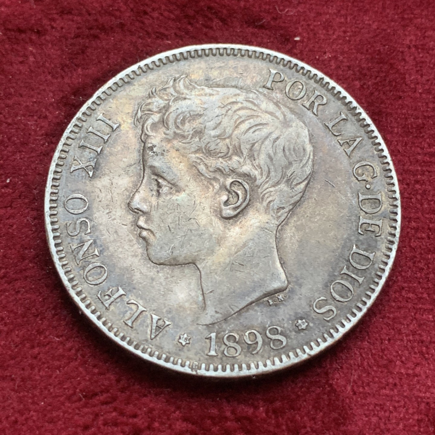 《竞宝斋》第74场-套币裸币专场 本周日，周一，周四.3场连拍（全场不限金额包邮） 西班牙1898年阿方索十三世5比塞塔双柱大银币 五彩包浆