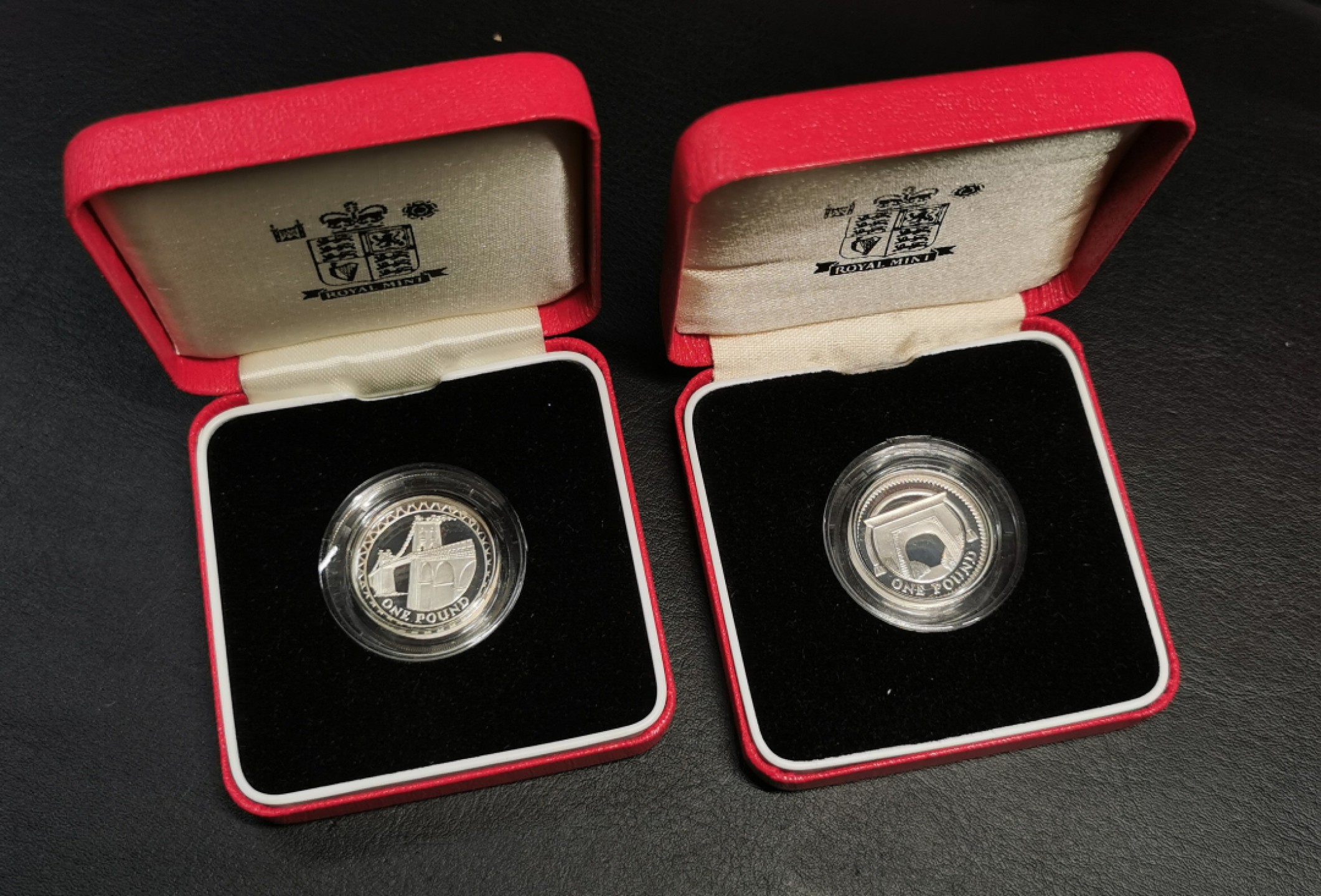 凡希社世界钱币微拍第二百零五期 2005/06英国的桥系列加厚银镑两种全品附原盒