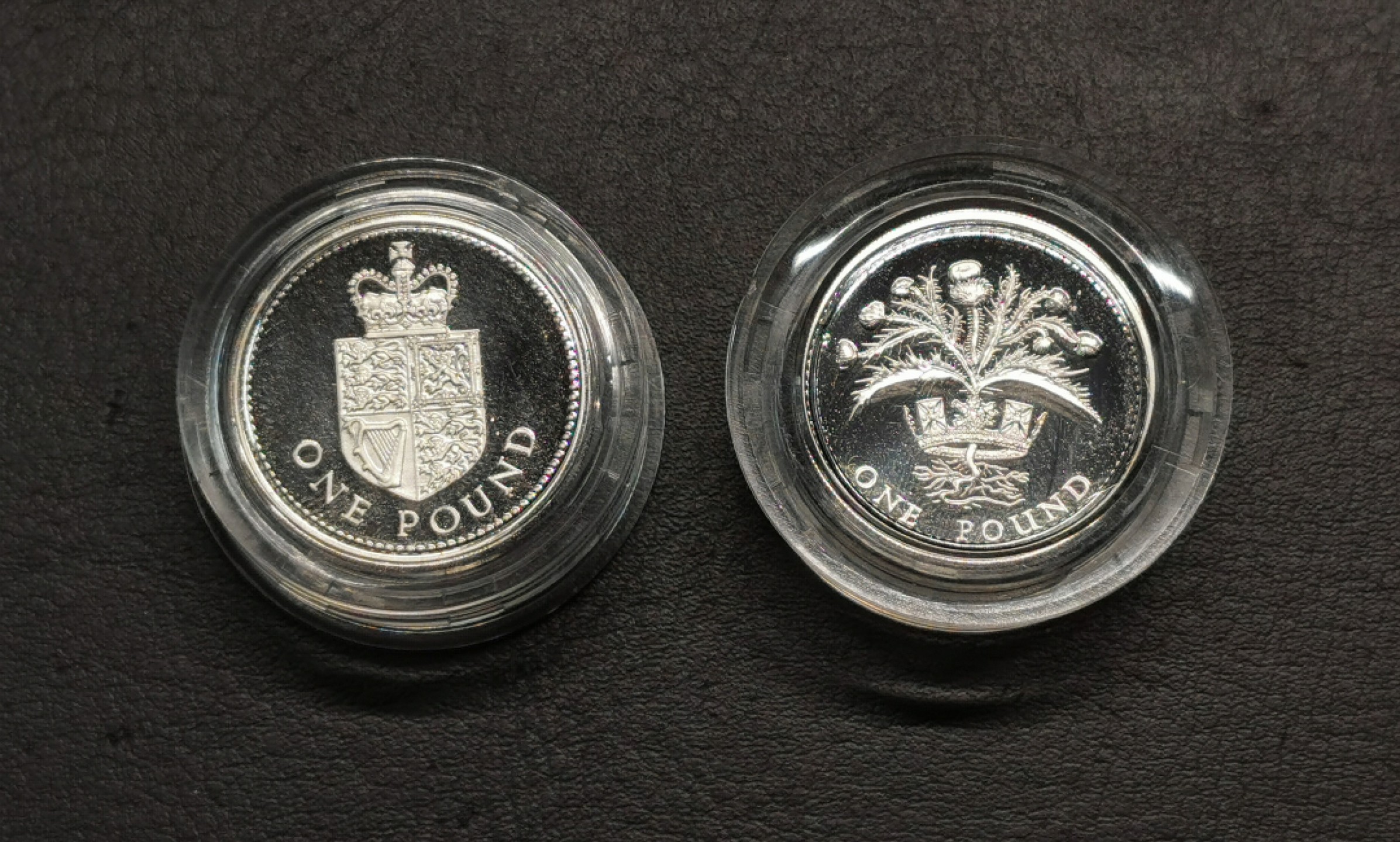 凡希社世界钱币微拍第二百零五期 1984/88英国加厚银镑两枚全品