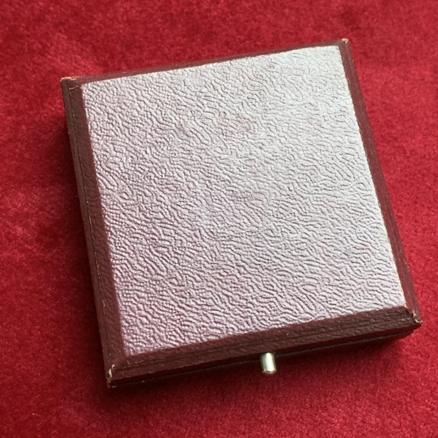 《竞宝斋》第75场-本周日，周一2场连拍（全场不限金额包邮） 原盒罗蒂作品巴黎股票经纪人镀银铜章 37mm，21.2克，BRONZE铜标