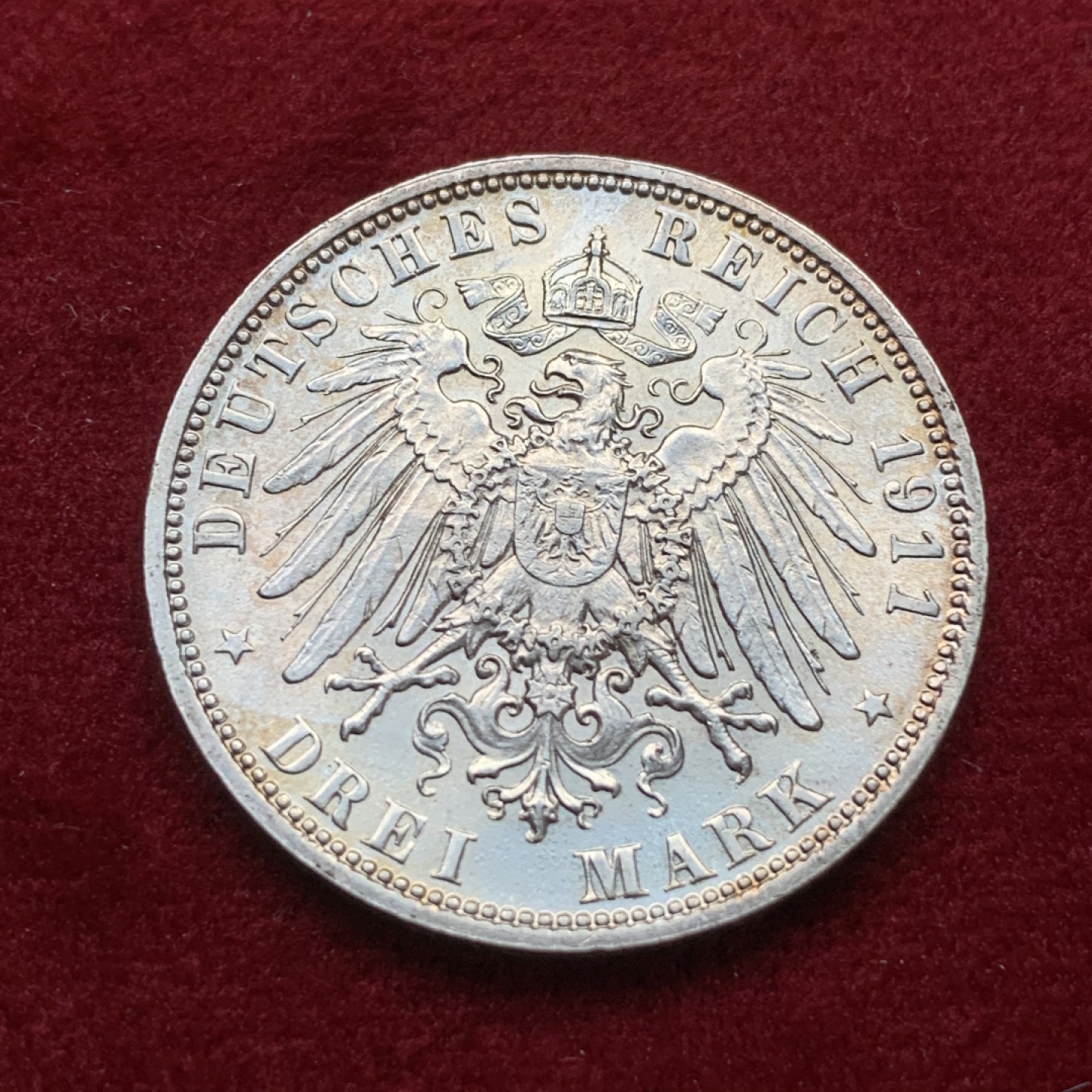 《竞宝斋》第75场-本周日，周一2场连拍（全场不限金额包邮） 1911年 德国巴伐利亚3马克 底板不错 背面底光充沛 AU状态 