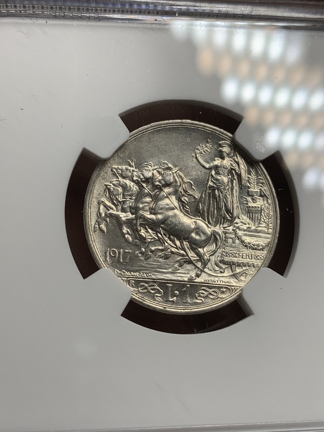 《竞宝斋》第75场-本周日，周一2场连拍（全场不限金额包邮） NGC-MS62 意大利1917年 ⻢⻋里拉 银币，这东⻄上MS不易，最近持续涨价