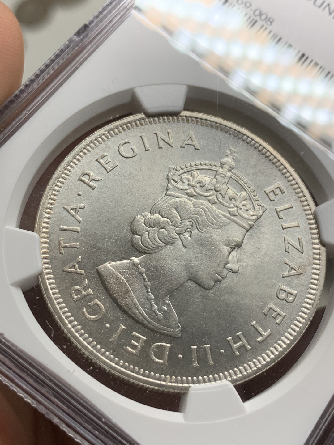 《竞宝斋》第75场-本周日，周一2场连拍（全场不限金额包邮） NGC-MS65 百慕大1959年 伊丽莎白女王 1克朗大银币 挺好的分数