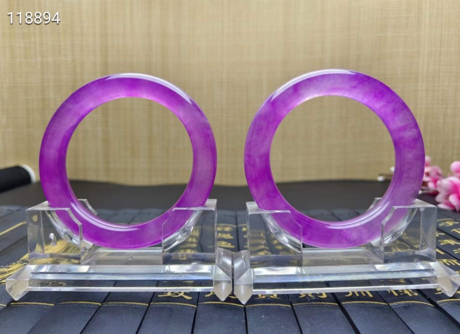 顶级龙石种紫罗兰翡翠手镯一对，口径58，重72.3/86.7克 