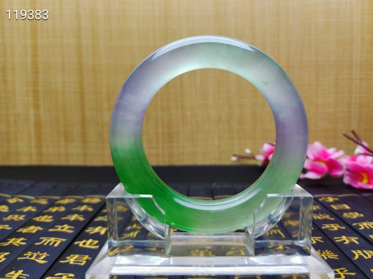 龙石种飘花翡翠手镯一对，口径56，重108.8/107.9克 