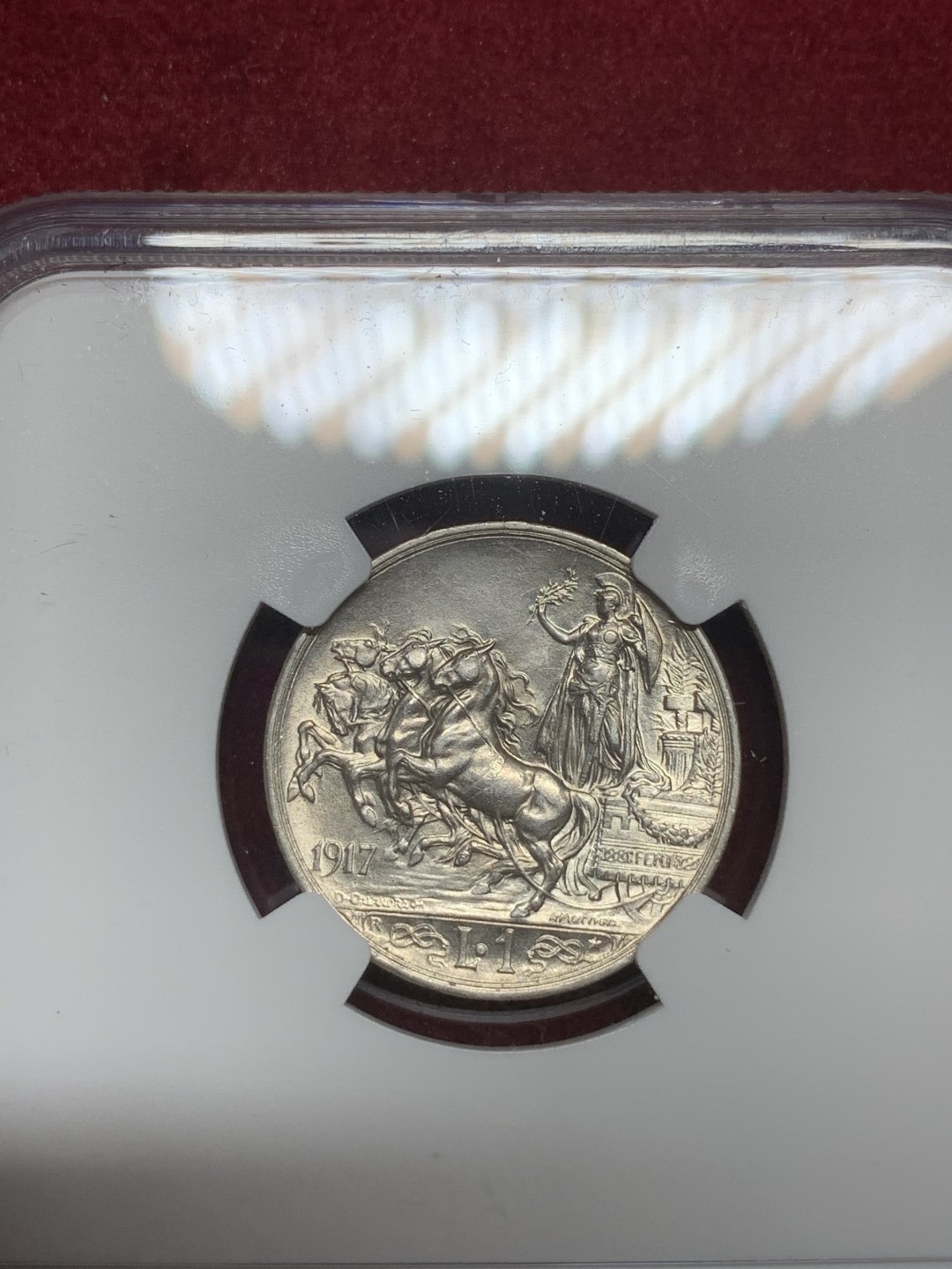 《竞宝斋》第75场-本周日，周一2场连拍（全场不限金额包邮） NGC-MS62 意大利1917年 ⻢⻋里拉 银币，这东⻄上MS不易，最近持续涨价