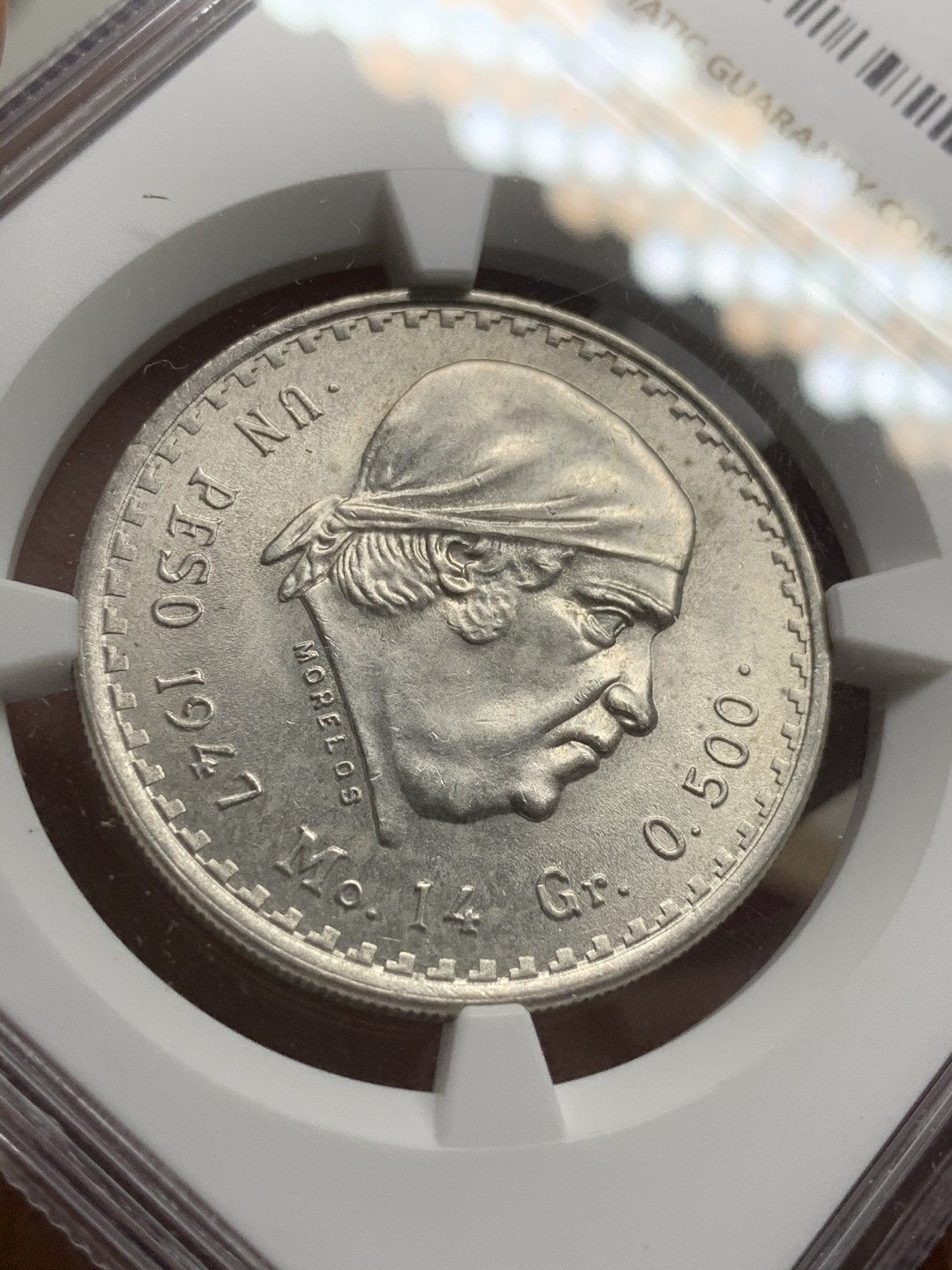 《竞宝斋》第75场-本周日，周一2场连拍（全场不限金额包邮） NGC MS63 墨西哥 1947年 鹰洋 1比索银币 比较少见的版式