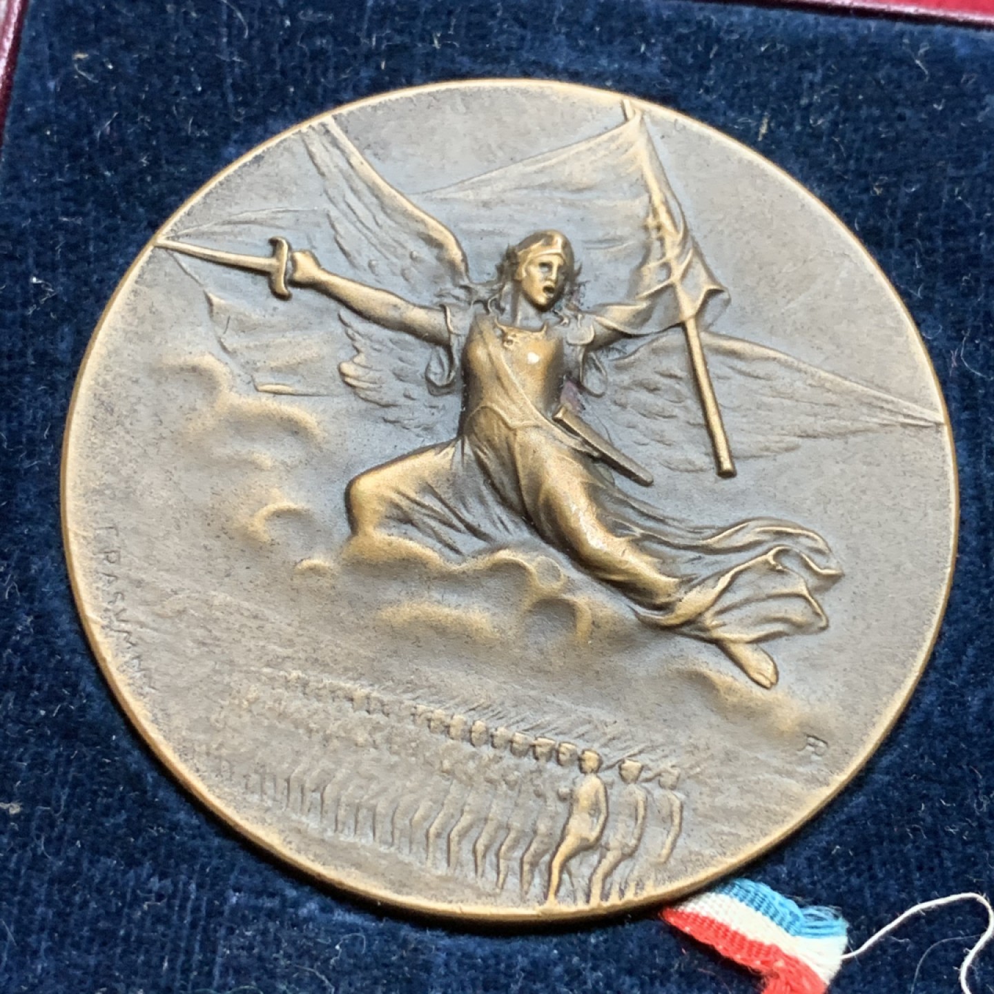 《竞宝斋》第75场-本周日，周一2场连拍（全场不限金额包邮） 原盒法国1917年女神教育铜章  50mm，57克，BRONZE铜标