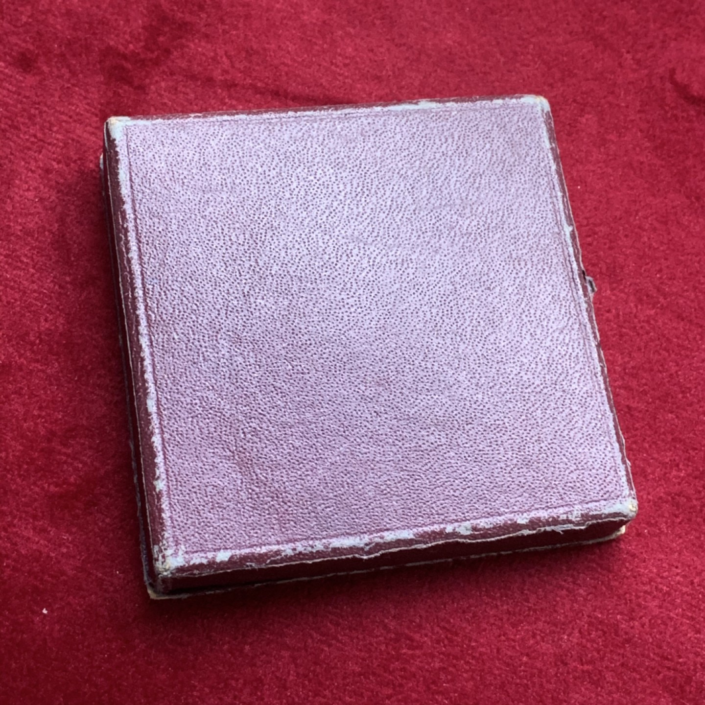 《竞宝斋》第75场-本周日，周一2场连拍（全场不限金额包邮） 原盒法国1917年女神教育铜章  50mm，57克，BRONZE铜标