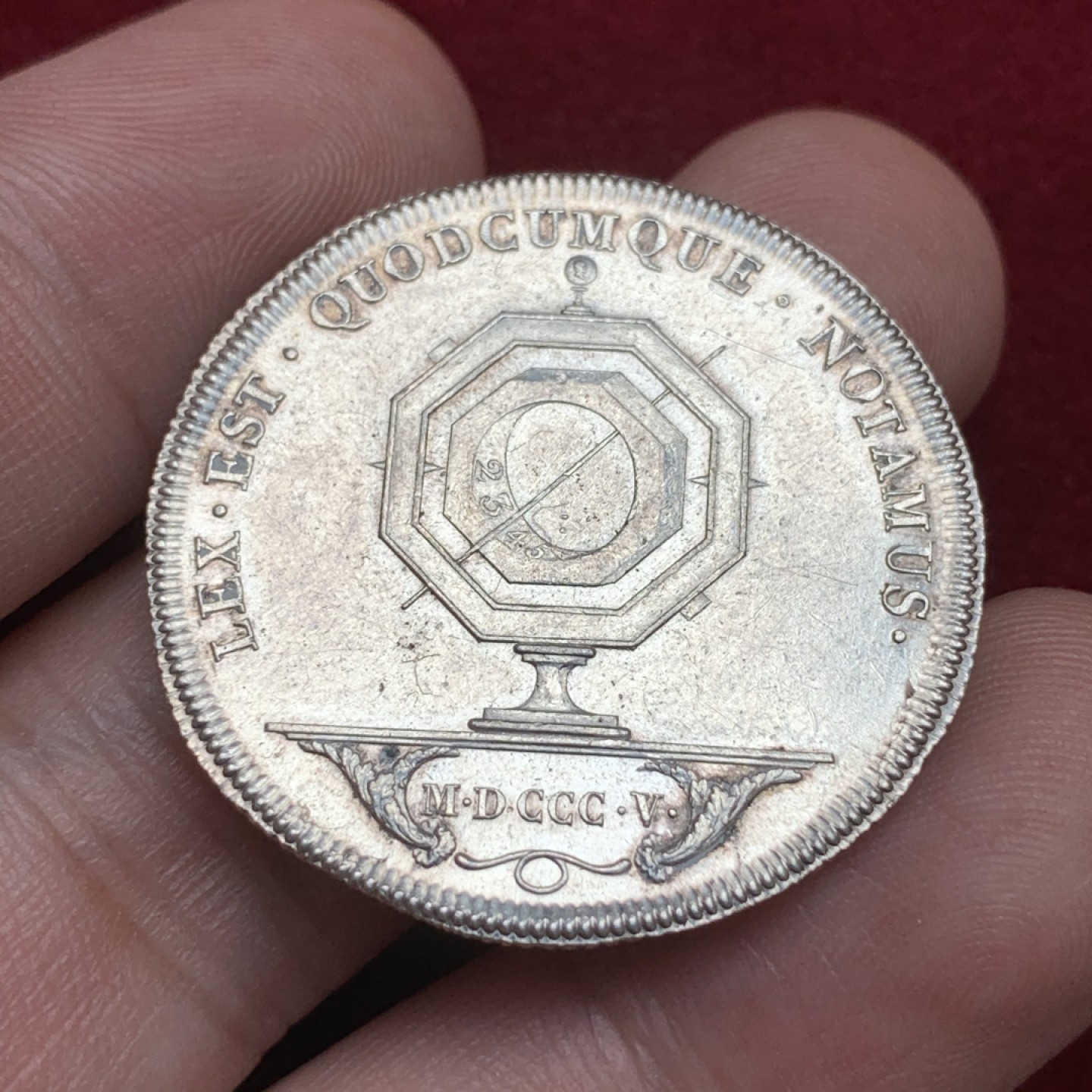 《竞宝斋》第75场-本周日，周一2场连拍（全场不限金额包邮） 法国 1805年 里昂公证人 银质 代币 细节非常好，狮子都没见多磨损 PL 感强烈 12.85克 32.7mm直径