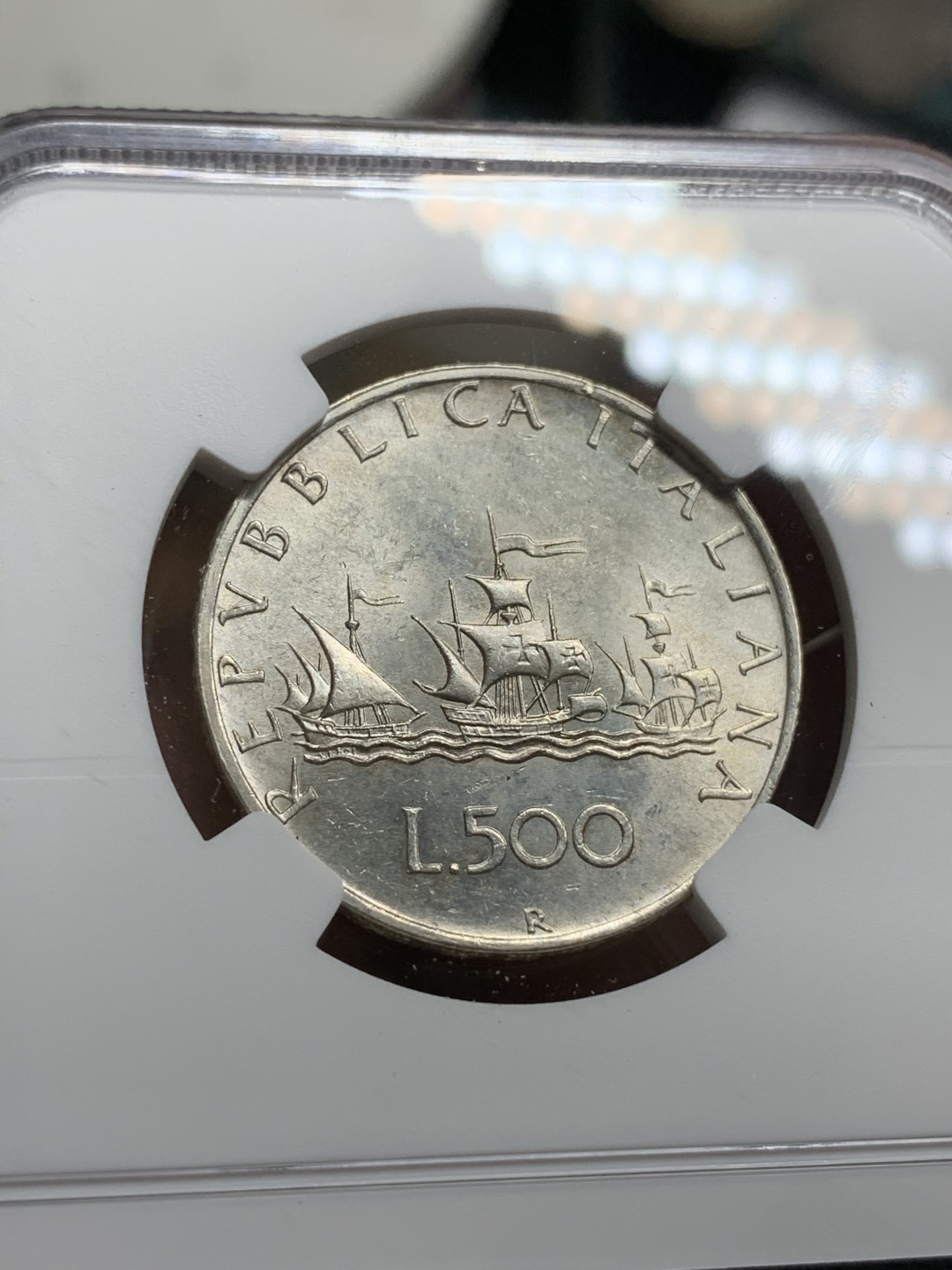 《竞宝斋》第75场-本周日，周一2场连拍（全场不限金额包邮） NGC-MS63 意大利 1959年 早期年份帆船 500里拉银币 完美车轮光