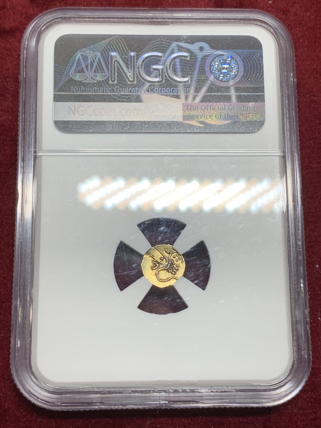 《竞宝斋》第75场-本周日，周一2场连拍（全场不限金额包邮） NGC-MS62 印度1795年 坎亲 FANAM 金币 顶级品相