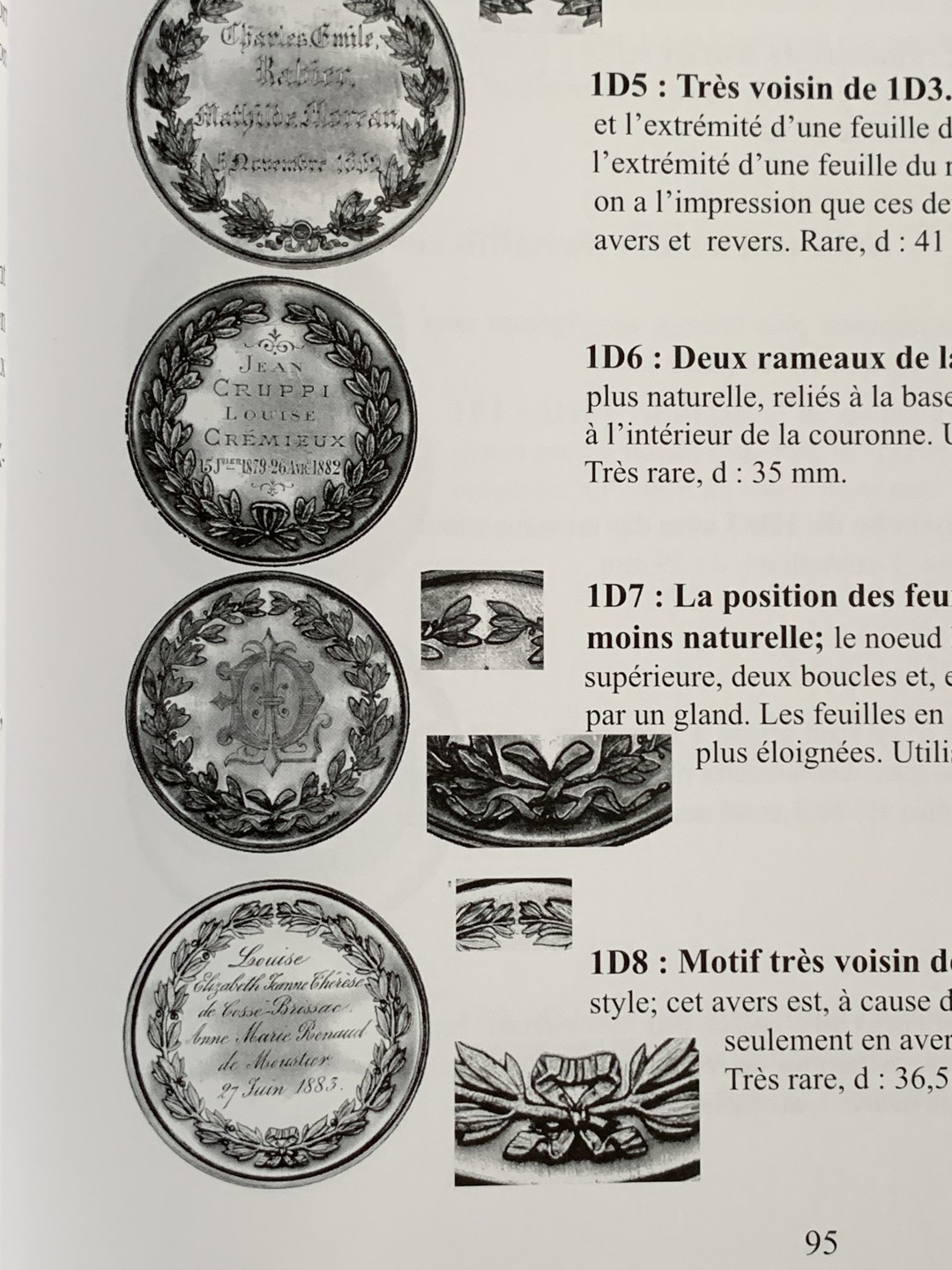 《竞宝斋》第75场-本周日，周一2场连拍（全场不限金额包邮） 法国 结婚 纪念章 目录  厚达 320页 重达1.6公斤 A4纸大小 亏运费的品种 不过介绍的非常详细  版本众多