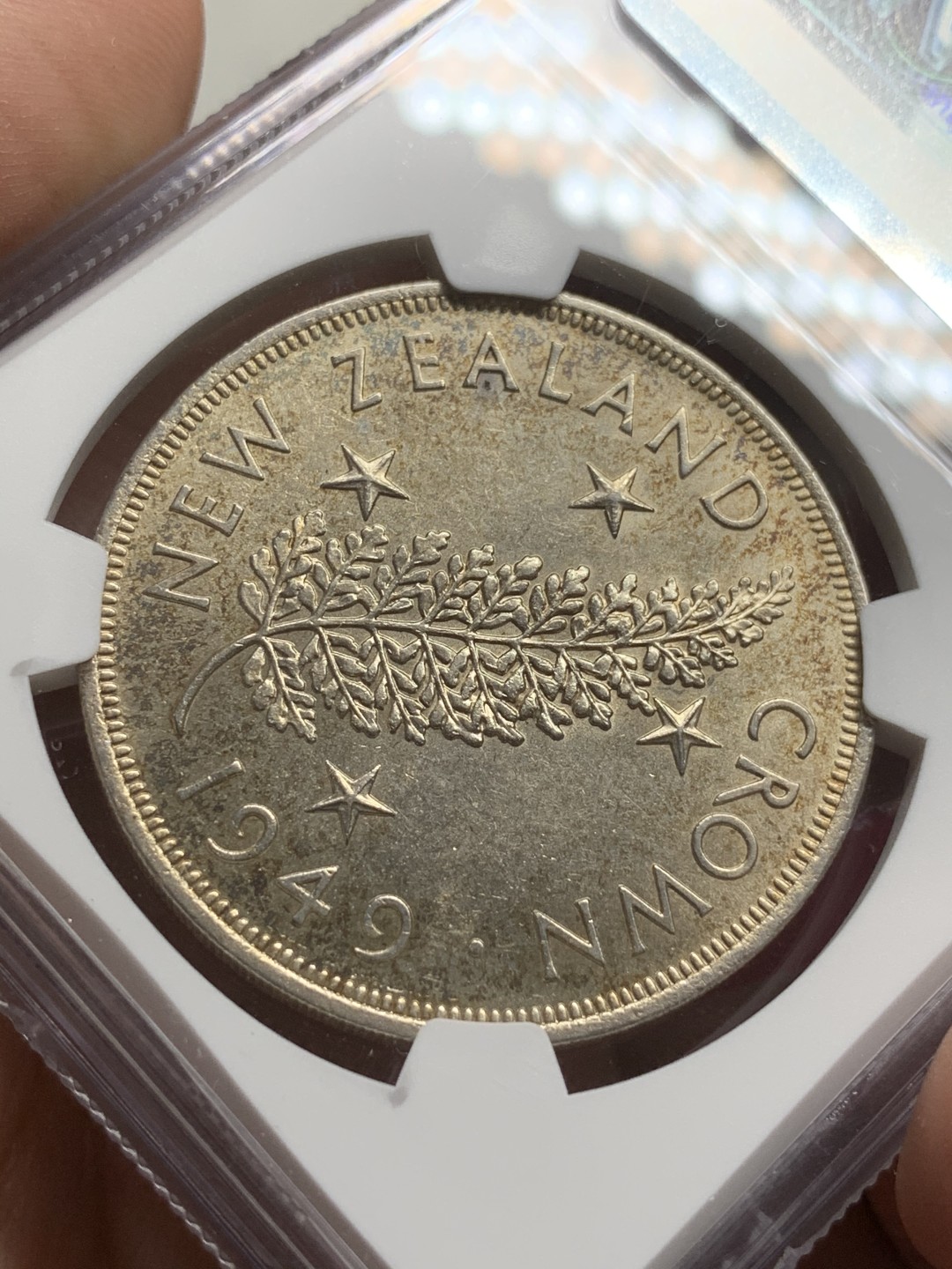 《竞宝斋》第75场-本周日，周一2场连拍（全场不限金额包邮） NGC-MS61 新西兰 1949年 乔五 1克朗 大银币 原光好品 分数偏低