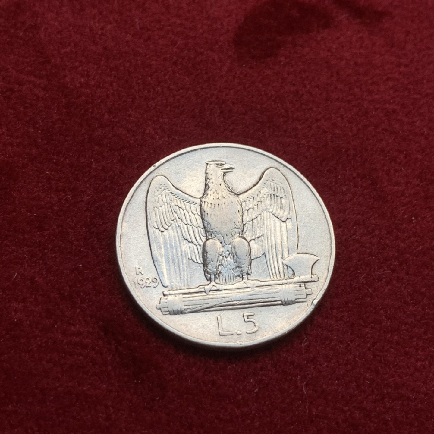 《竞宝斋》第75场-本周日，周一2场连拍（全场不限金额包邮） 意大利 1929年 小鹰 5里拉 银币
