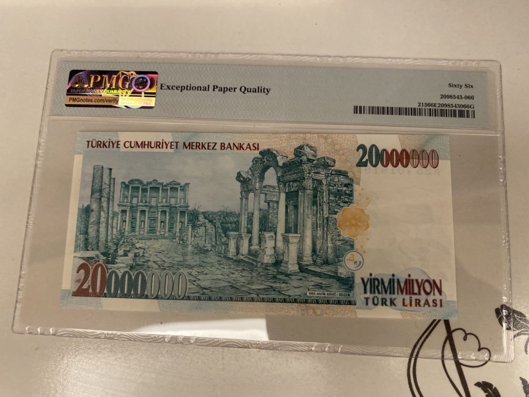 收藏联盟Quantum Auction 第176期拍卖 2001年土耳其2000万里拉 PMG66E 土耳其国父凯末尔