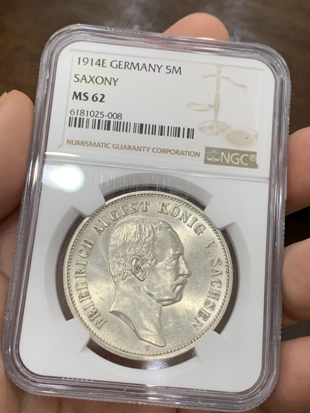 《竞宝斋》第75场-本周日，周一2场连拍（全场不限金额包邮） NGC-MS62 德国萨克森 1914E年 5马克 大银币 好品原光