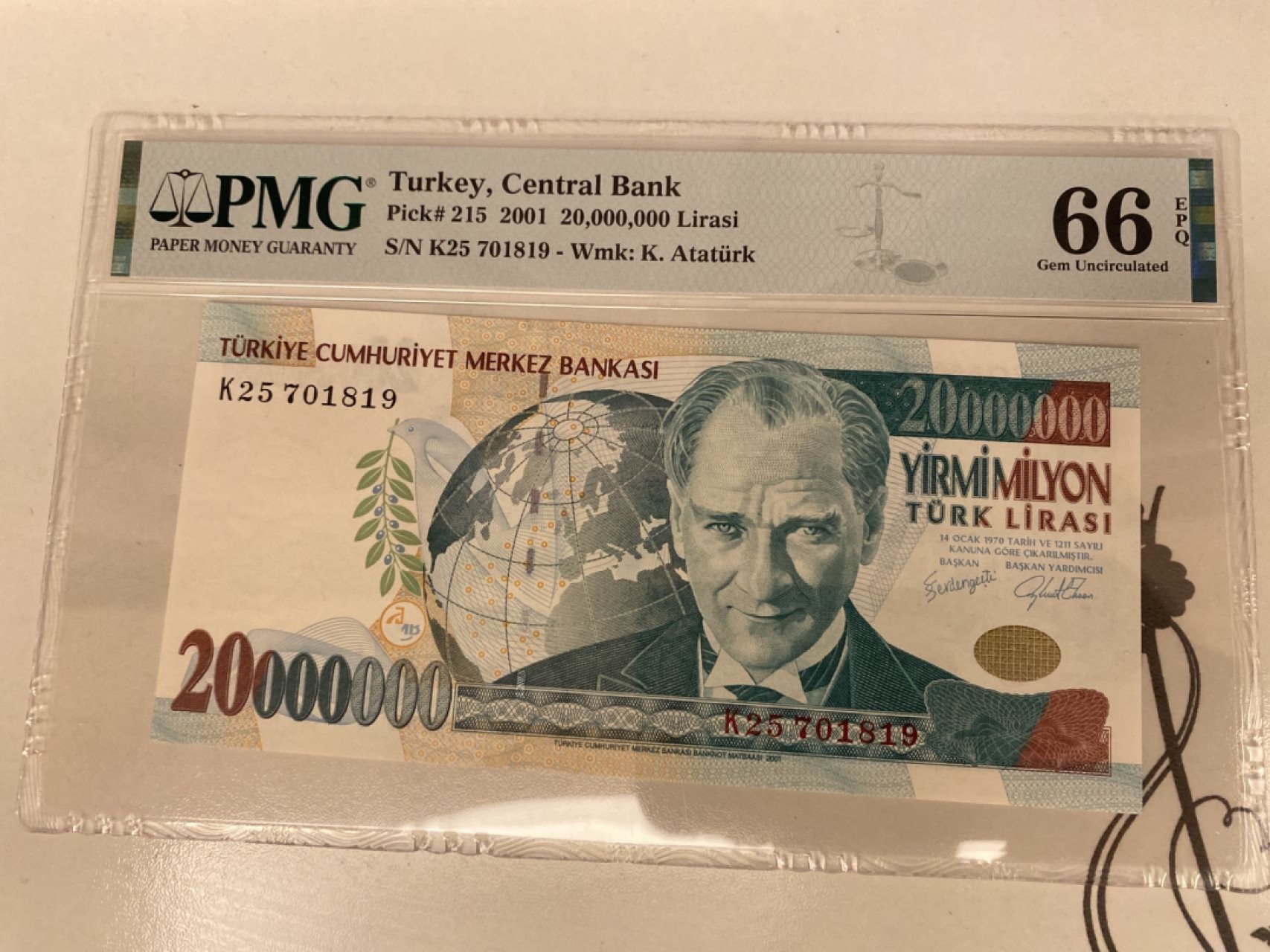 收藏联盟Quantum Auction 第176期拍卖 2001年土耳其2000万里拉 PMG66E 土耳其国父凯末尔