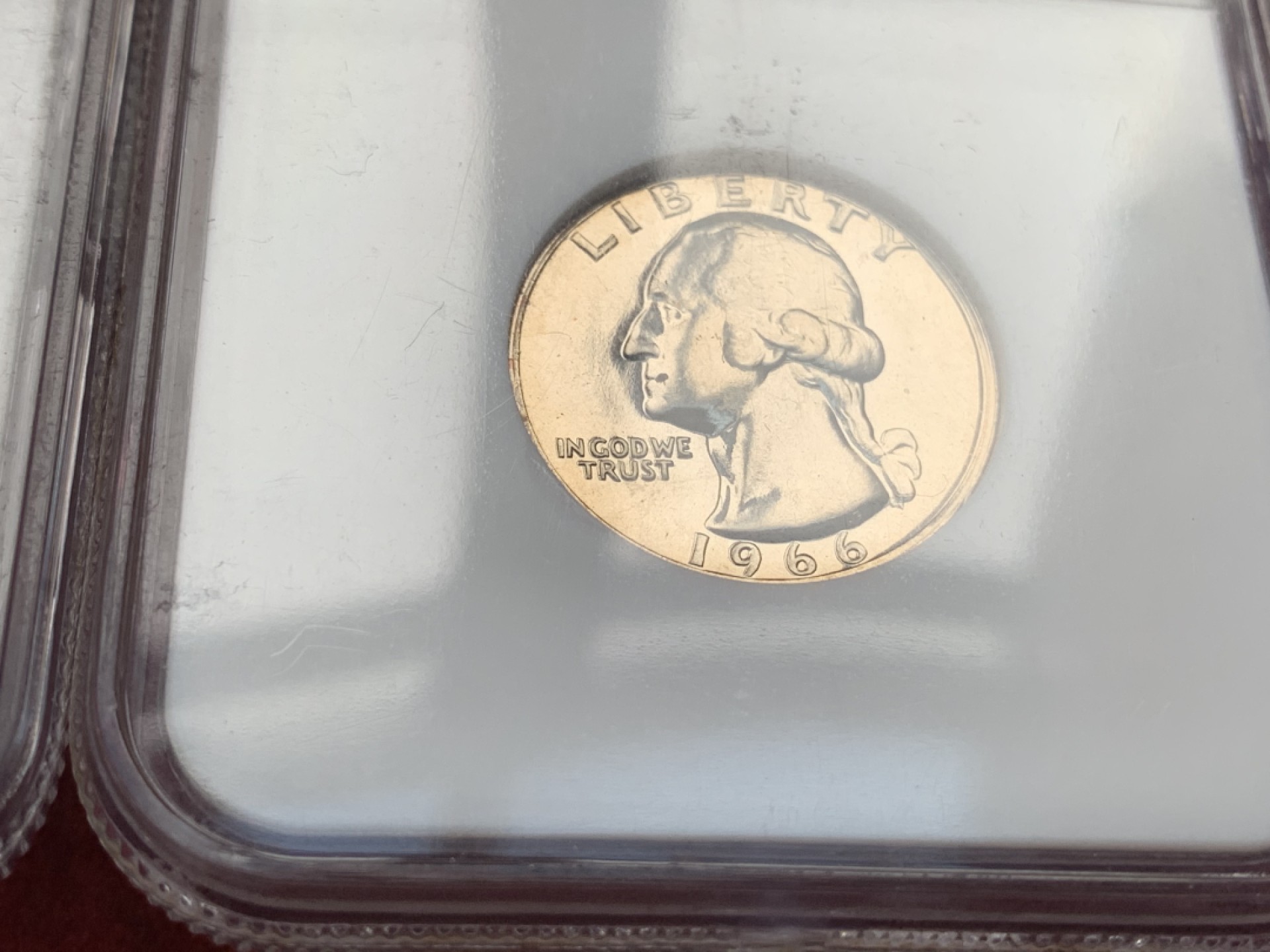 《竞宝斋》第75场-本周日，周一2场连拍（全场不限金额包邮） NGC高分老盒一对 MS65 漂亮国 1969S 1C + MS66 1966-SMS 25C 老盒严评高分难得！