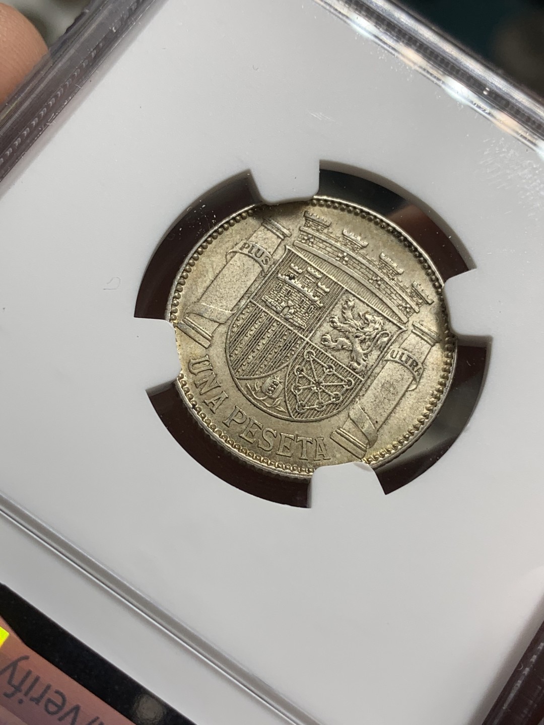 《竞宝斋》第75场-本周日，周一2场连拍（全场不限金额包邮） NGC MS-62 西班牙1933年 内战版1比塞塔 银币 内战时期唯一一款银币