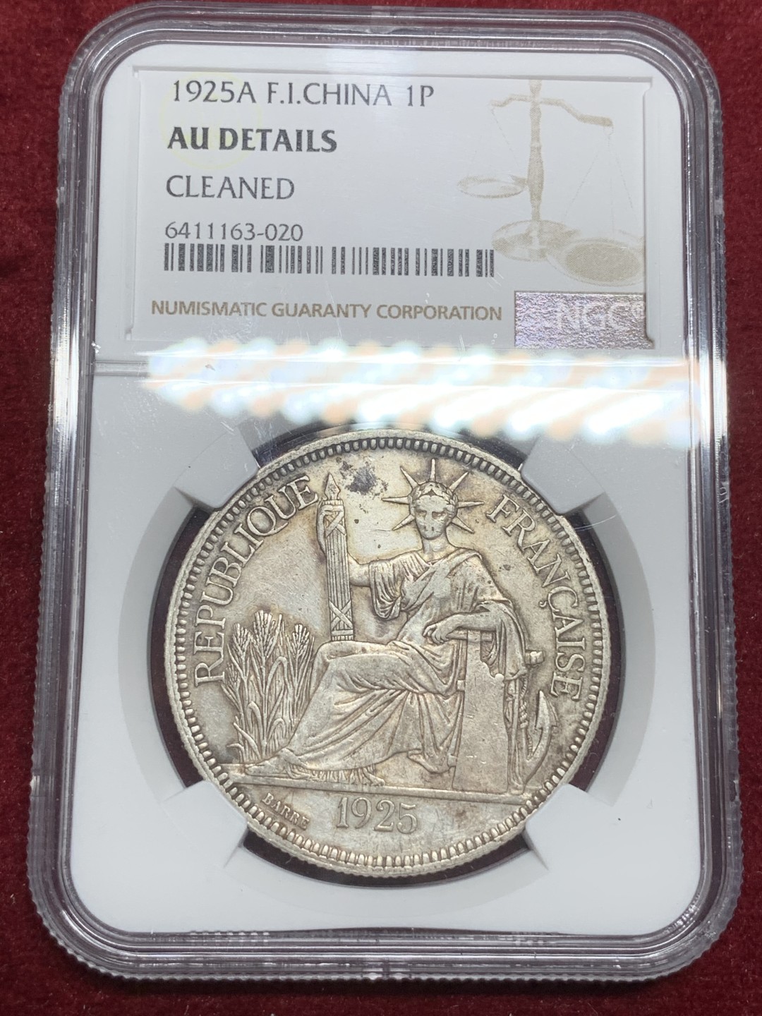 《竞宝斋》第75场-本周日，周一2场连拍（全场不限金额包邮） NGC 1925年坐洋银币，味道不错，比较少的年份。