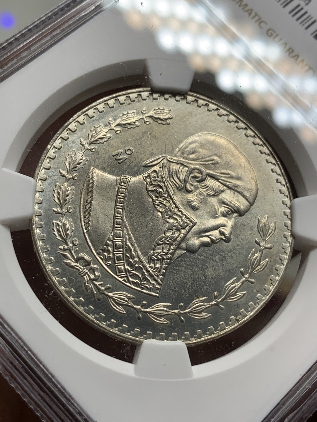 《竞宝斋》第75场-本周日，周一2场连拍（全场不限金额包邮） NGC MS-65 墨西哥 1957年 鹰洋1比索 银币 高分状态