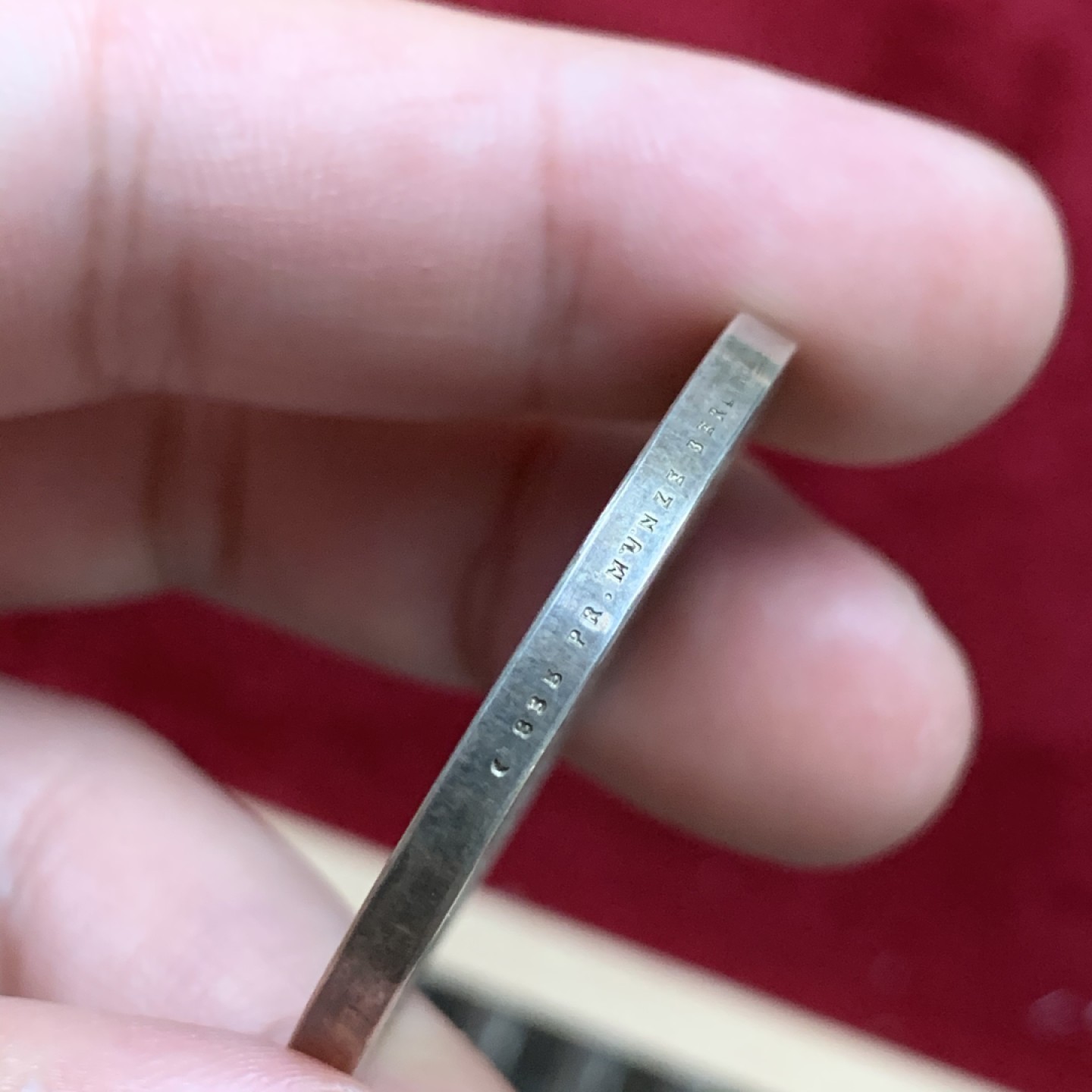 《竞宝斋》第75场-本周日，周一2场连拍（全场不限金额包邮） 德国 1928年 科隆大教堂开工680周年 纪念银章 底板光亮 双面淡彩