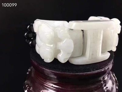 和田白玉手链，玉质细腻油润白度一级 和田白玉手链，玉质细腻油润白度一级