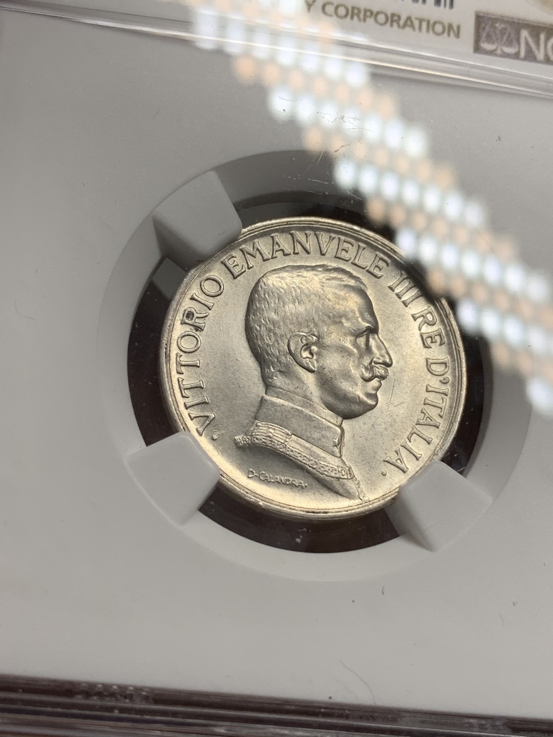 《竞宝斋》第75场-本周日，周一2场连拍（全场不限金额包邮） NGC-MS62 意大利1917年 ⻢⻋里拉 银币，这东⻄上MS不易，最近持续涨价