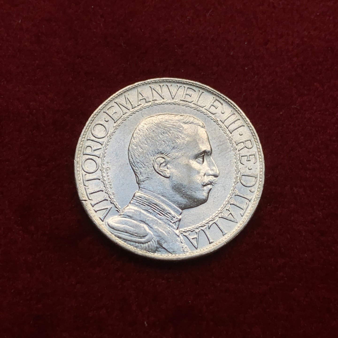 《竞宝斋》第75场-本周日，周一2场连拍（全场不限金额包邮） 原光 UNC 好品 意大利1913年 少⻅ 圈版 女神⻢⻋ 里拉 银币