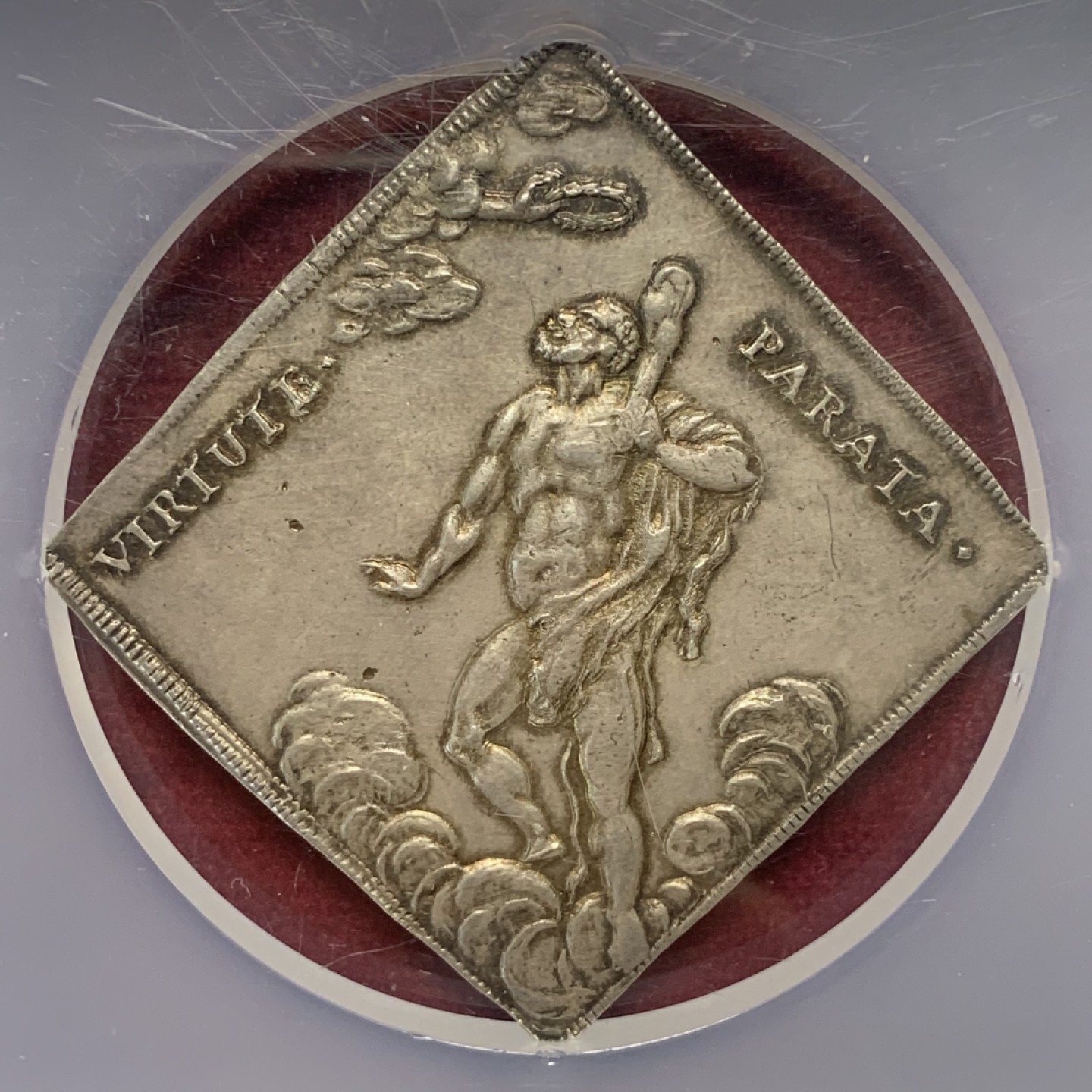 《竞宝斋》第76场-本周日，周一2场连拍（全场不限金额包邮） NGC MS62 1679年萨克森奈梅亨和平方型泰勒 纪念法荷战争结束奈梅亨条约缔结的泰勒，稀少品种，唯一冠军分