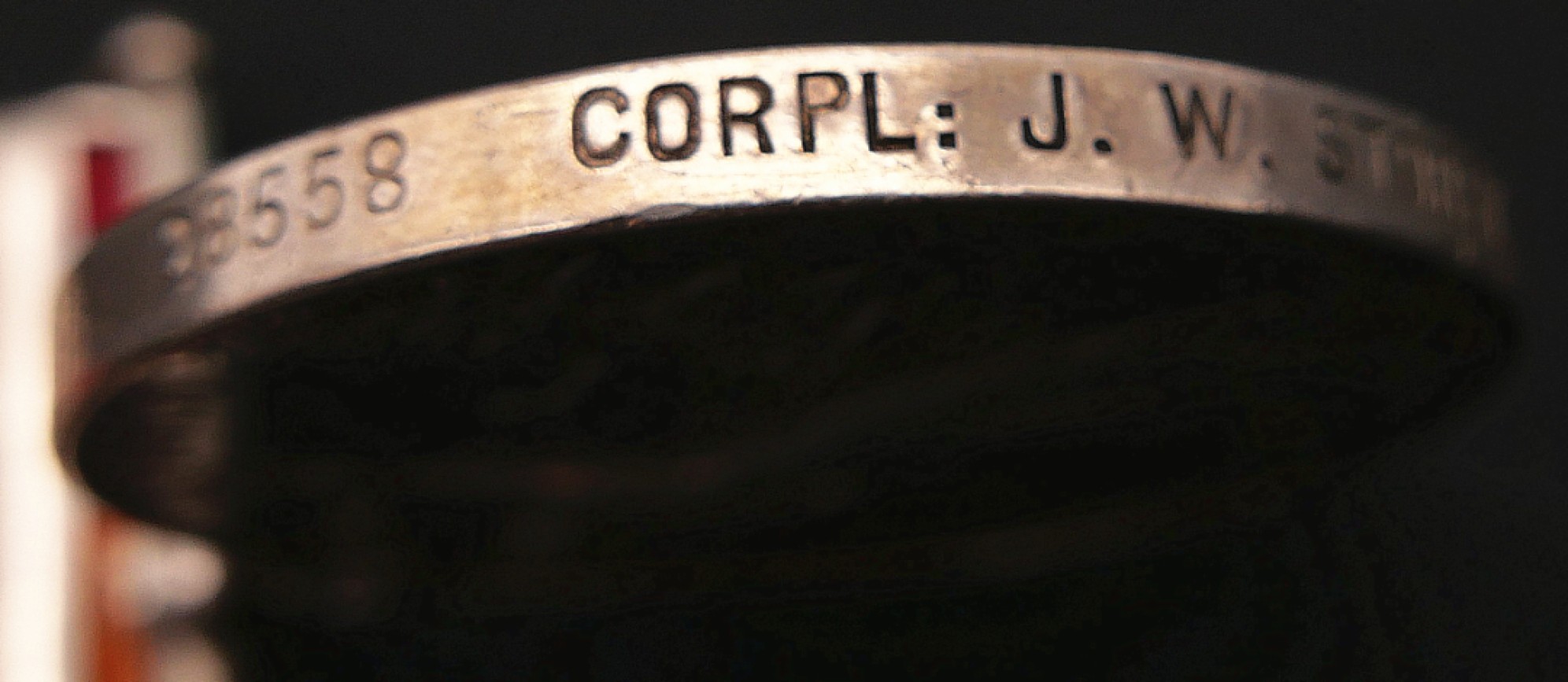 勋章奖章交易所7月23日拍卖 银质英国女王版南非奖章布尔奖章