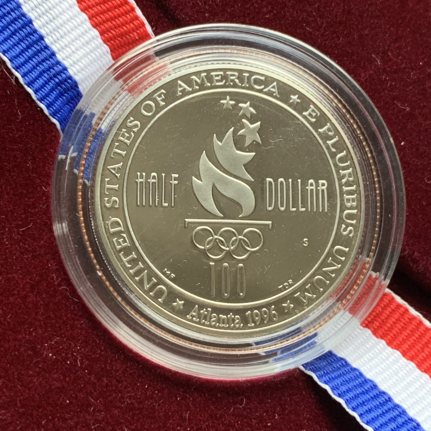 《竞宝斋》第76场-本周日，周一2场连拍（全场不限金额包邮） PROOF原包装证书美国1996年亚特兰大奥运会女足1/2美元纪念币